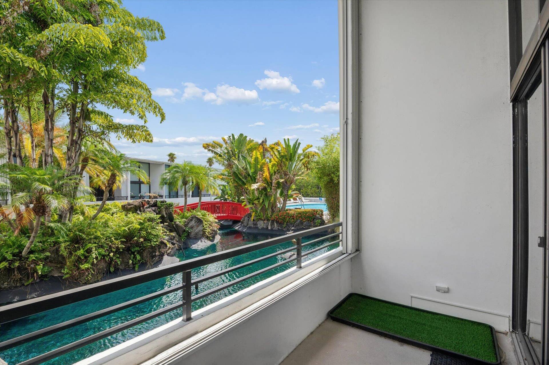 3589 S Ocean Boulevard, #26, South Palm Beach, FL 33480 Pool View