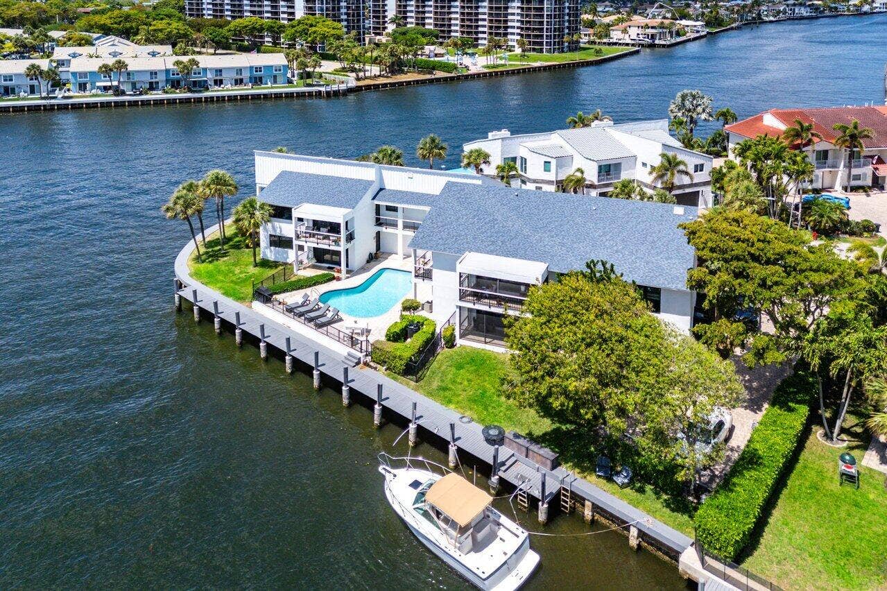 1102 Highland Beach Drive, #2w, Highland Beach, FL 33487 062-1102HighlandBeachDrive-1W-HighlandBe