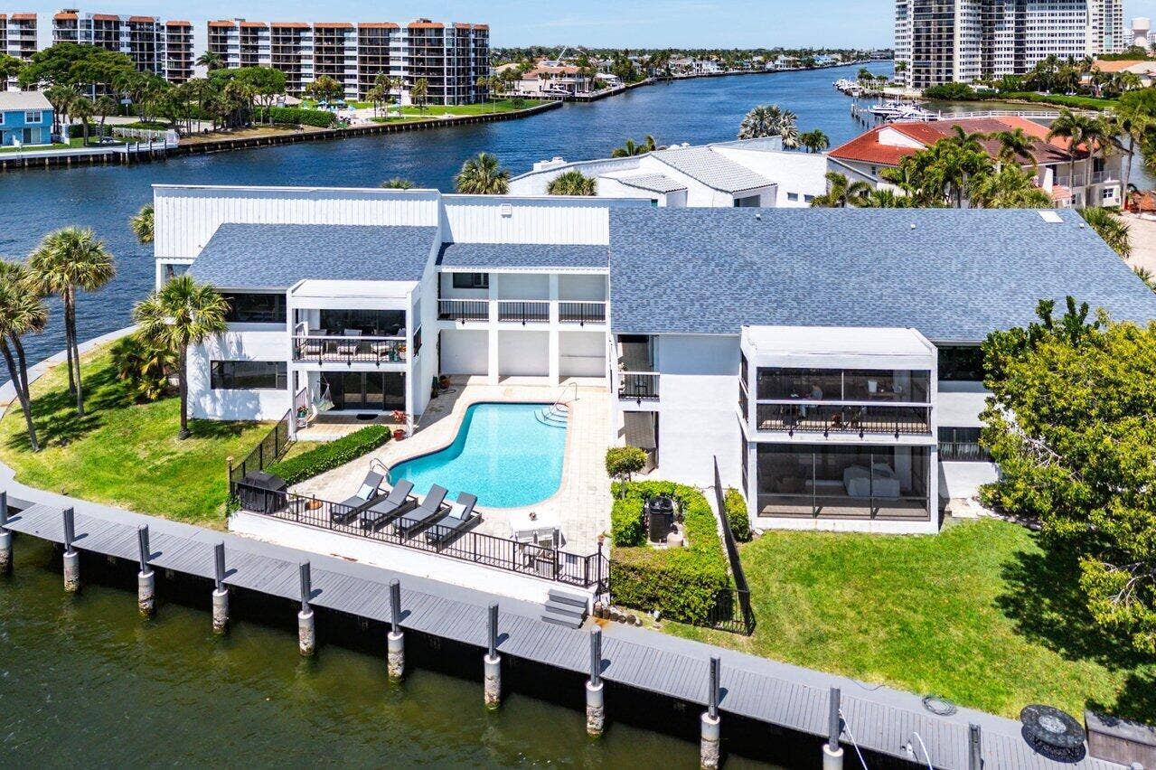 1102 Highland Beach Drive, #2w, Highland Beach, FL 33487 063-1102HighlandBeachDrive-1W-HighlandBe
