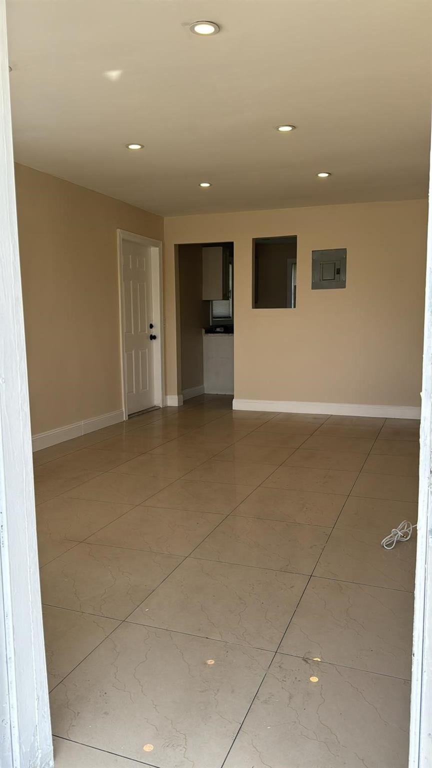 3734 Avenue S, Riviera Beach, FL 33404 Photo 2