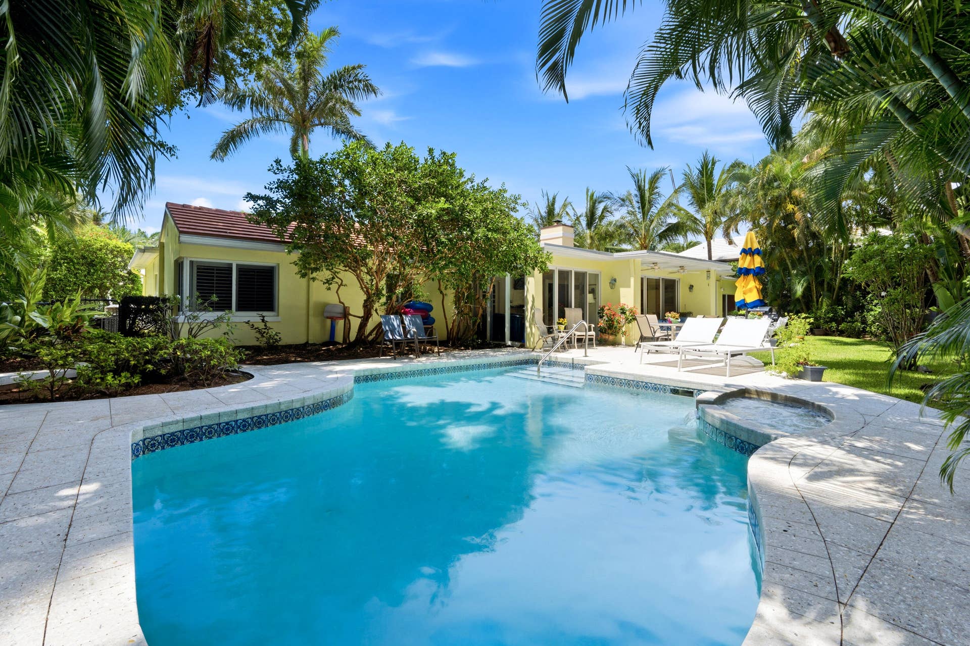 265 Fairview Road, Palm Beach, FL 33480 DSC_1104