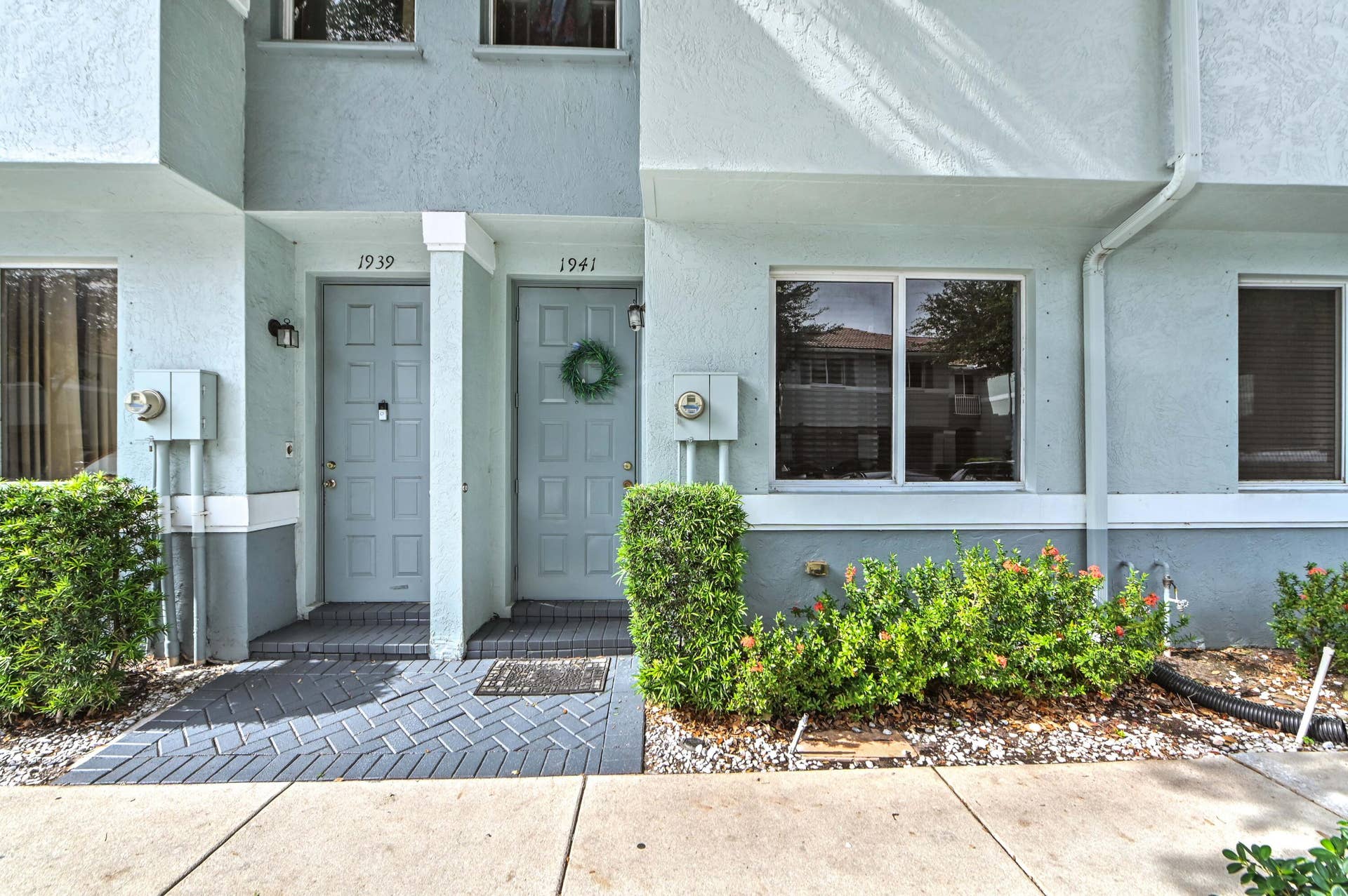 1941 Gardenia Court, Riviera Beach, FL 33404 02 Front 02