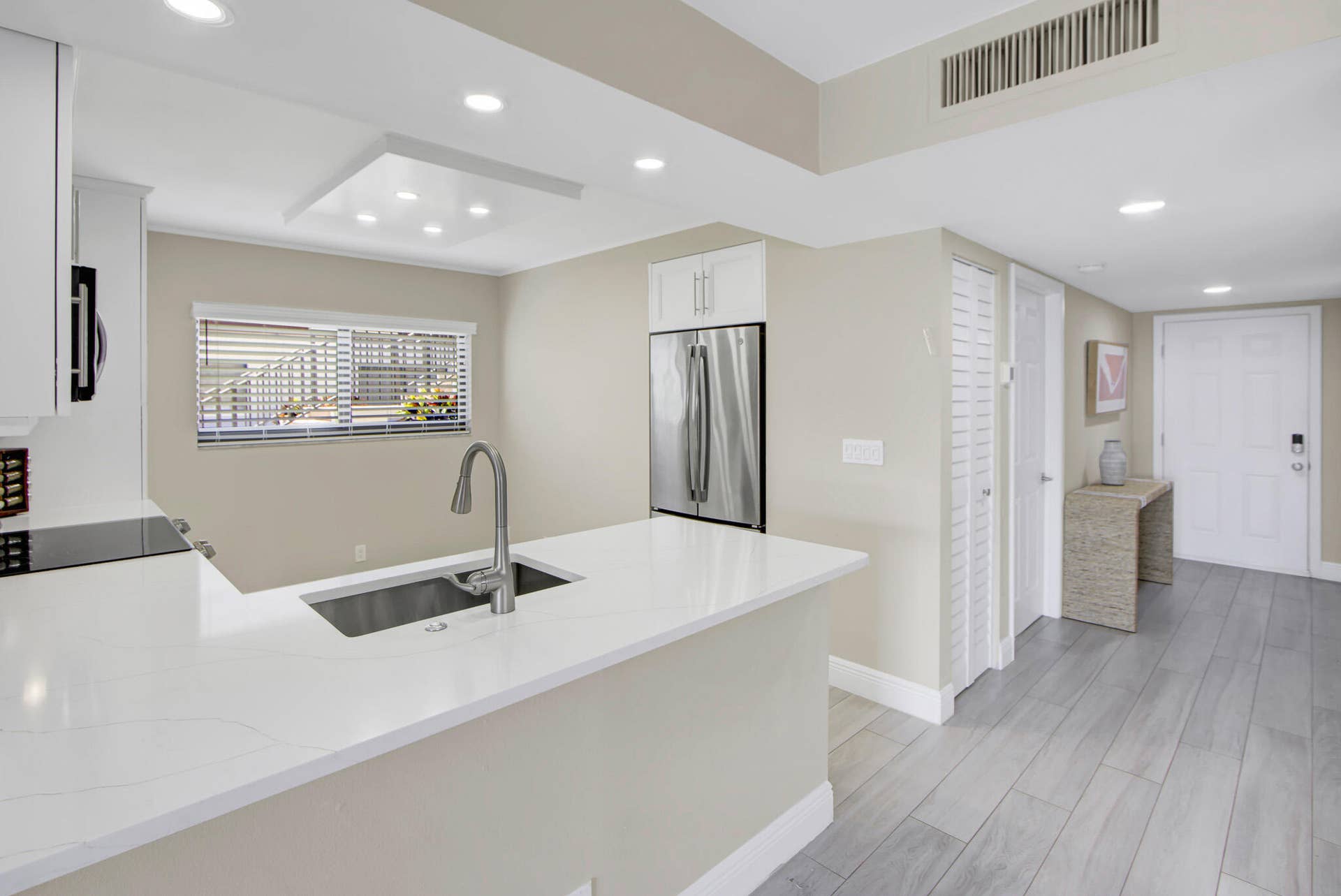 15451-Pembridge-Dr-206_20_MLS