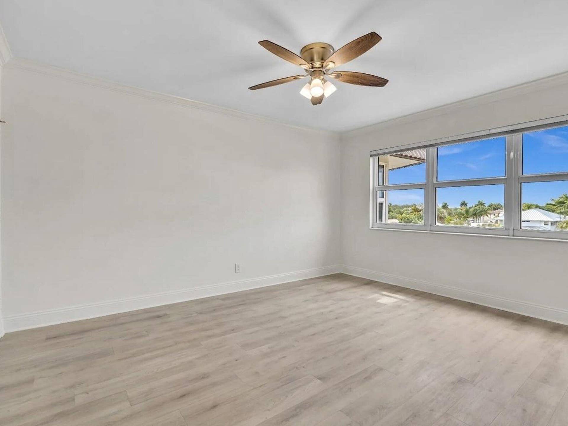 3031 NE 51st Street, #403w, Fort Lauderdale, FL 33308 FPP00336 empty (1)