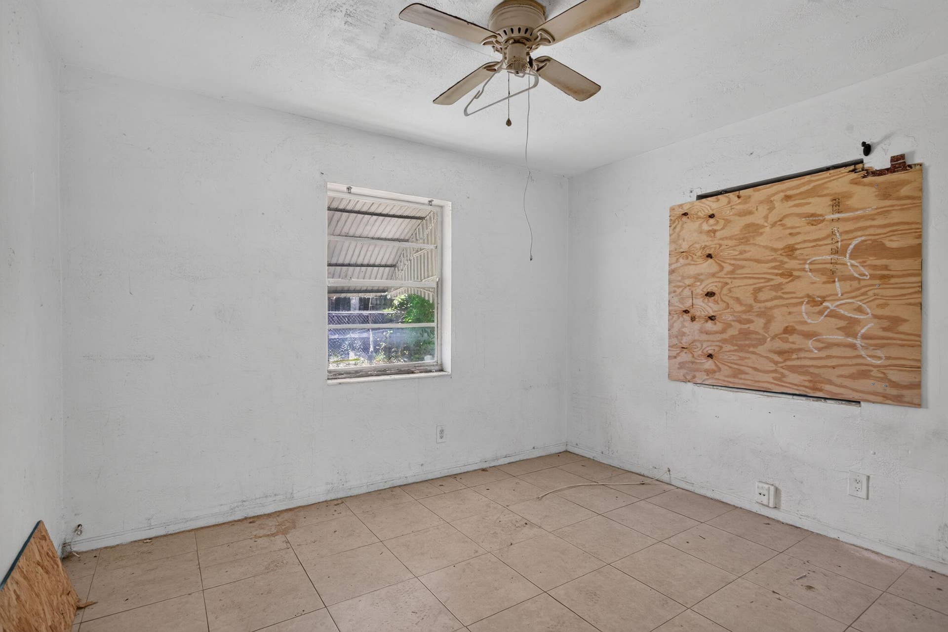 511 NW 17th Avenue, Fort Lauderdale, FL 33311 28-web-or-mls-511 -9775