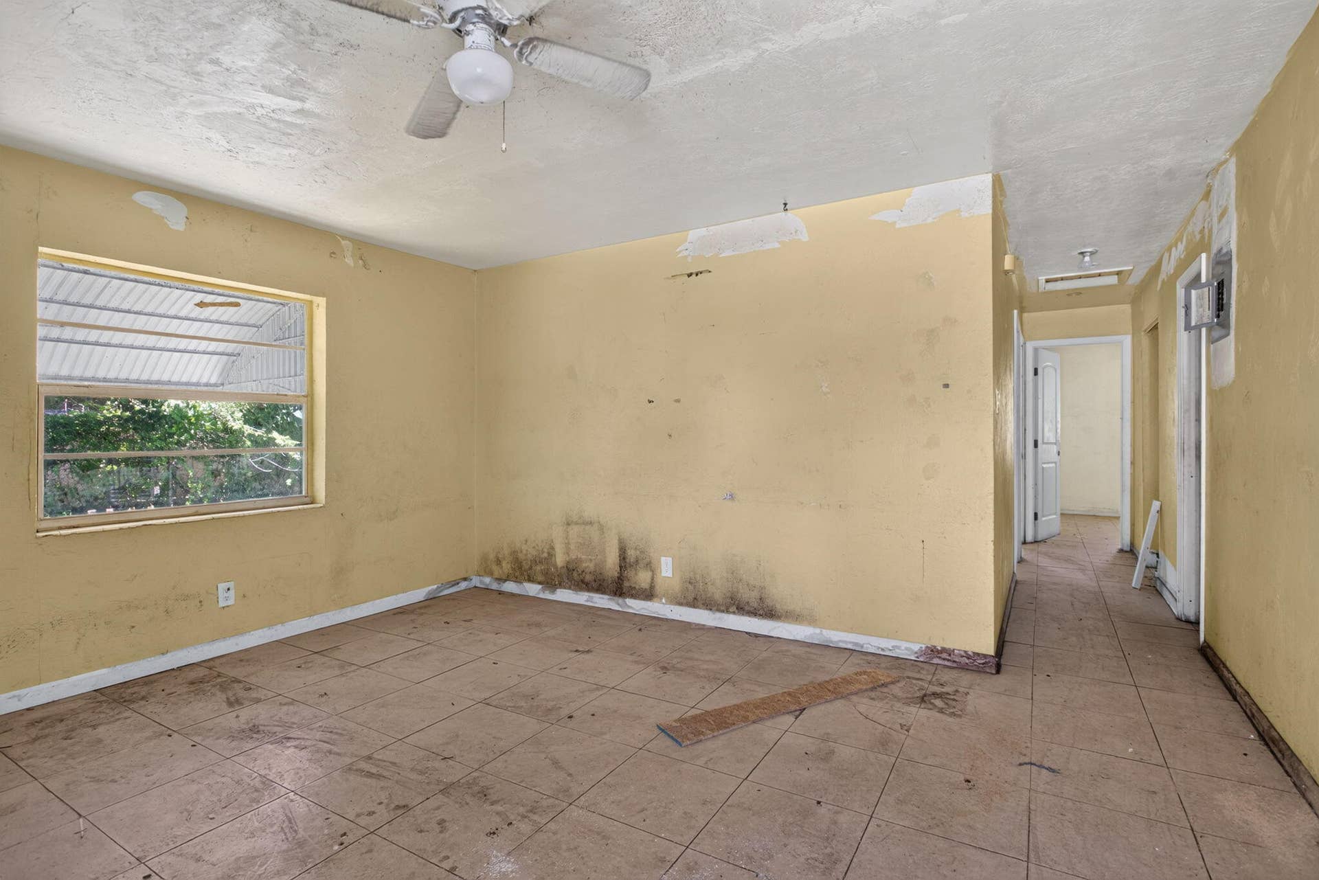 511 NW 17th Avenue, Fort Lauderdale, FL 33311 9-web-or-mls-511 -9680