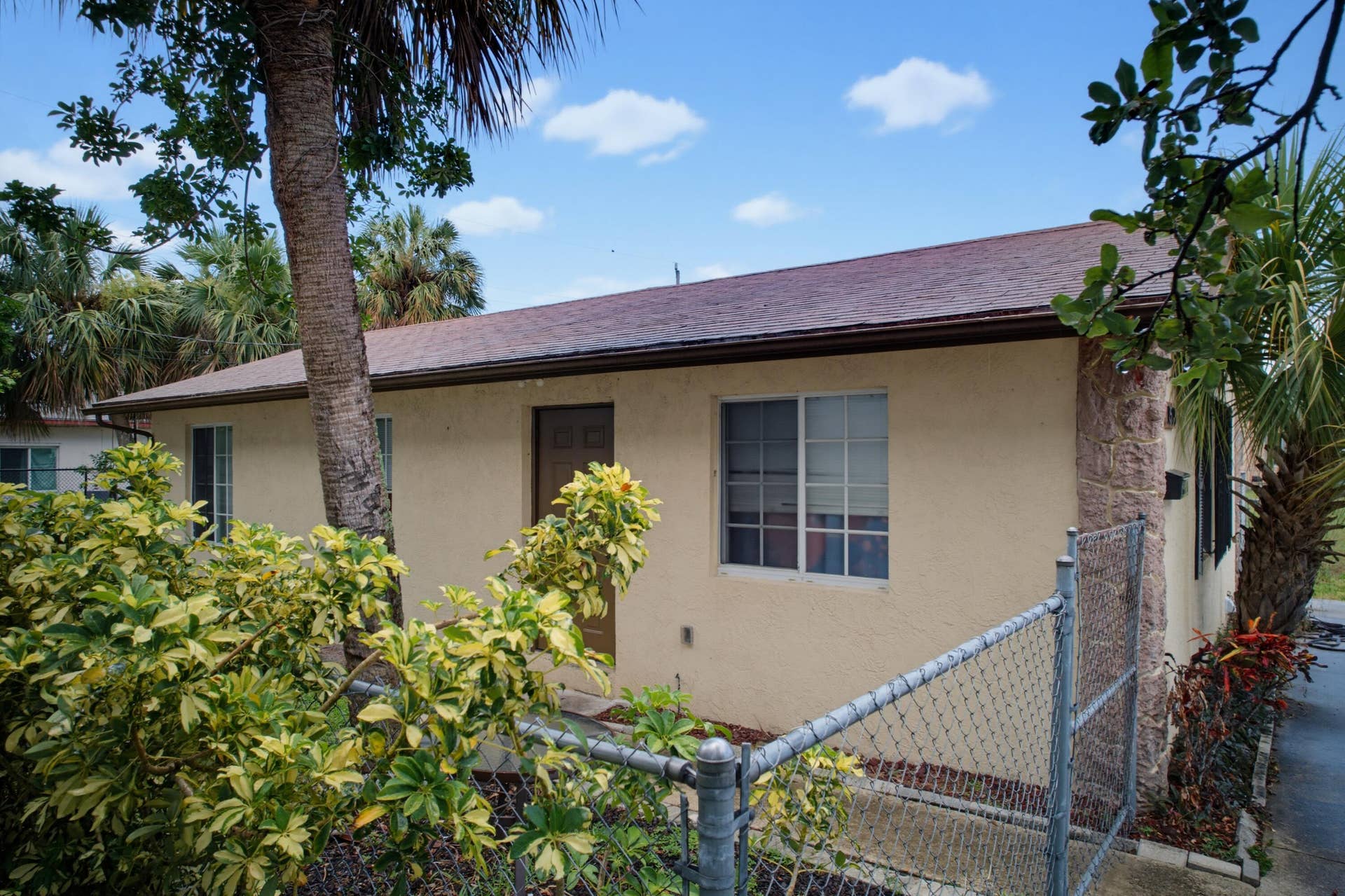 1525 W 17th Street, Riviera Beach, FL 33404 Woolf_1525_W_17th (4)
