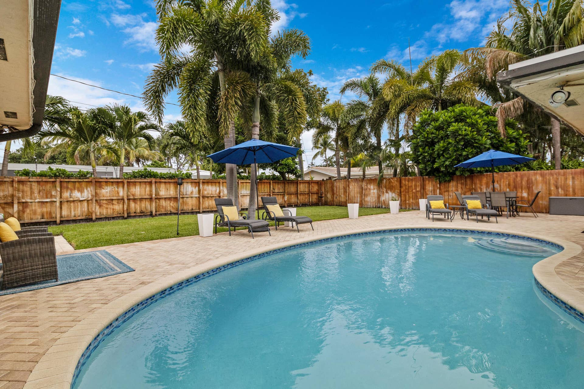 2070 NE 63rd Street, Fort Lauderdale, FL 33308 accutour_01 2070-ne-63rd-st -040