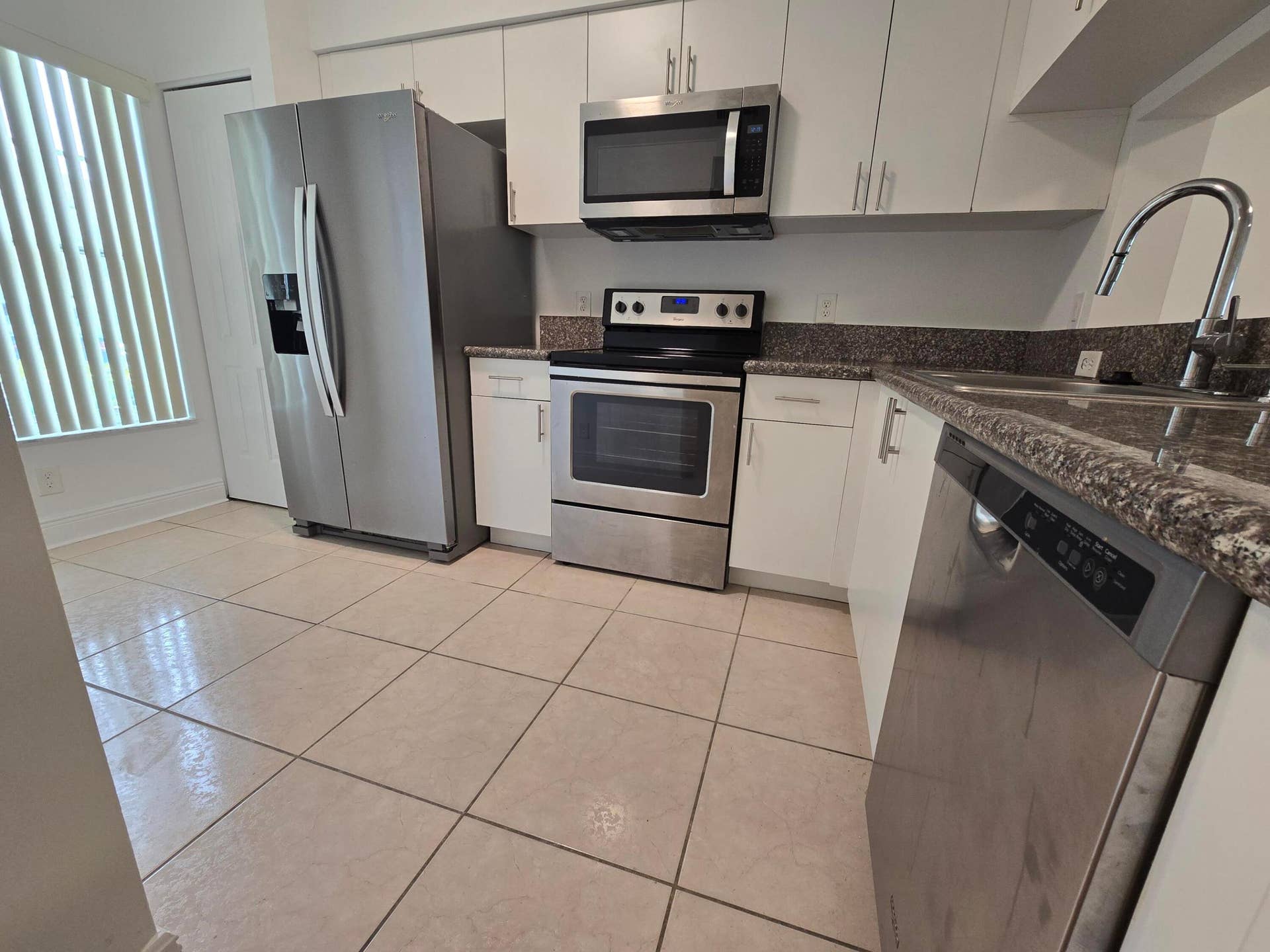 78 Simonton Circle, Weston, FL 33326 20260727_121957