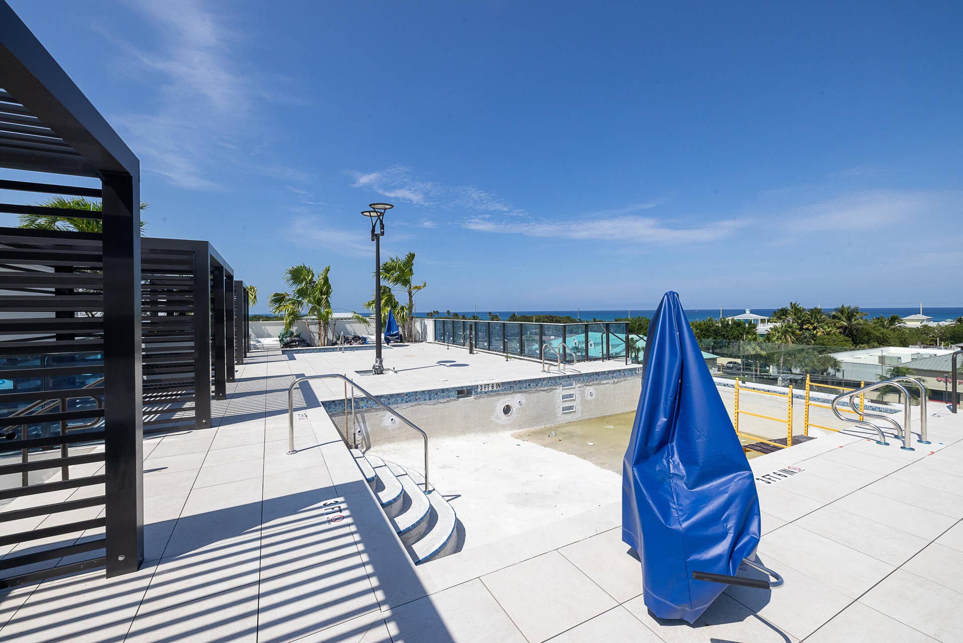 1011 US Highway 1, #D203, Juno Beach, FL 33408 20-Caretta Rooftop Pool
