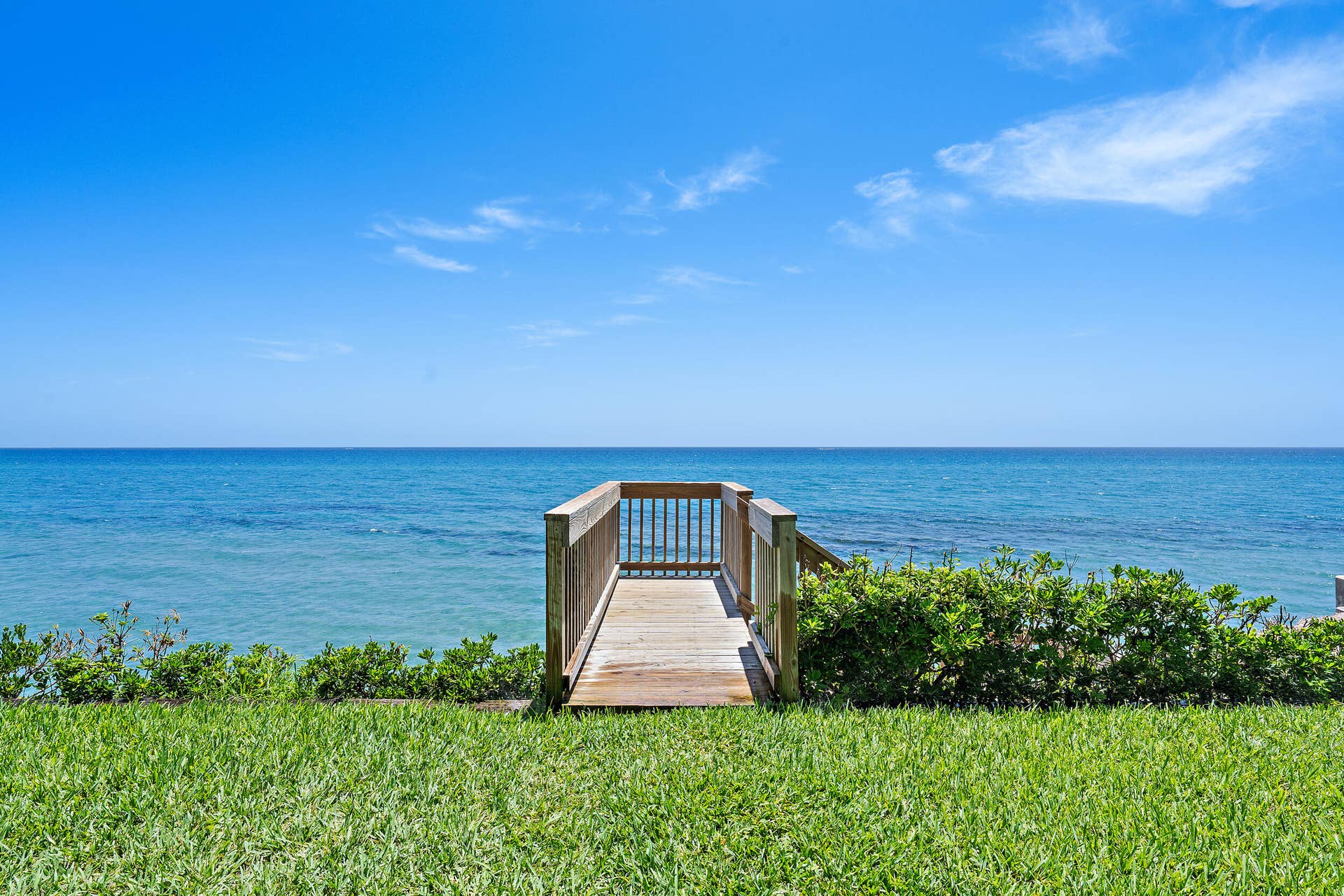 One Singer ~Beach Access