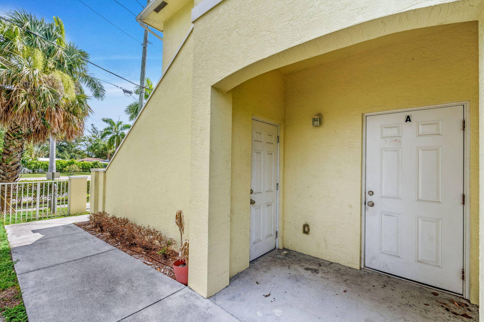 56 W 12th Street, #A, Riviera Beach, FL 33404 2-web-or-mls-A7407995