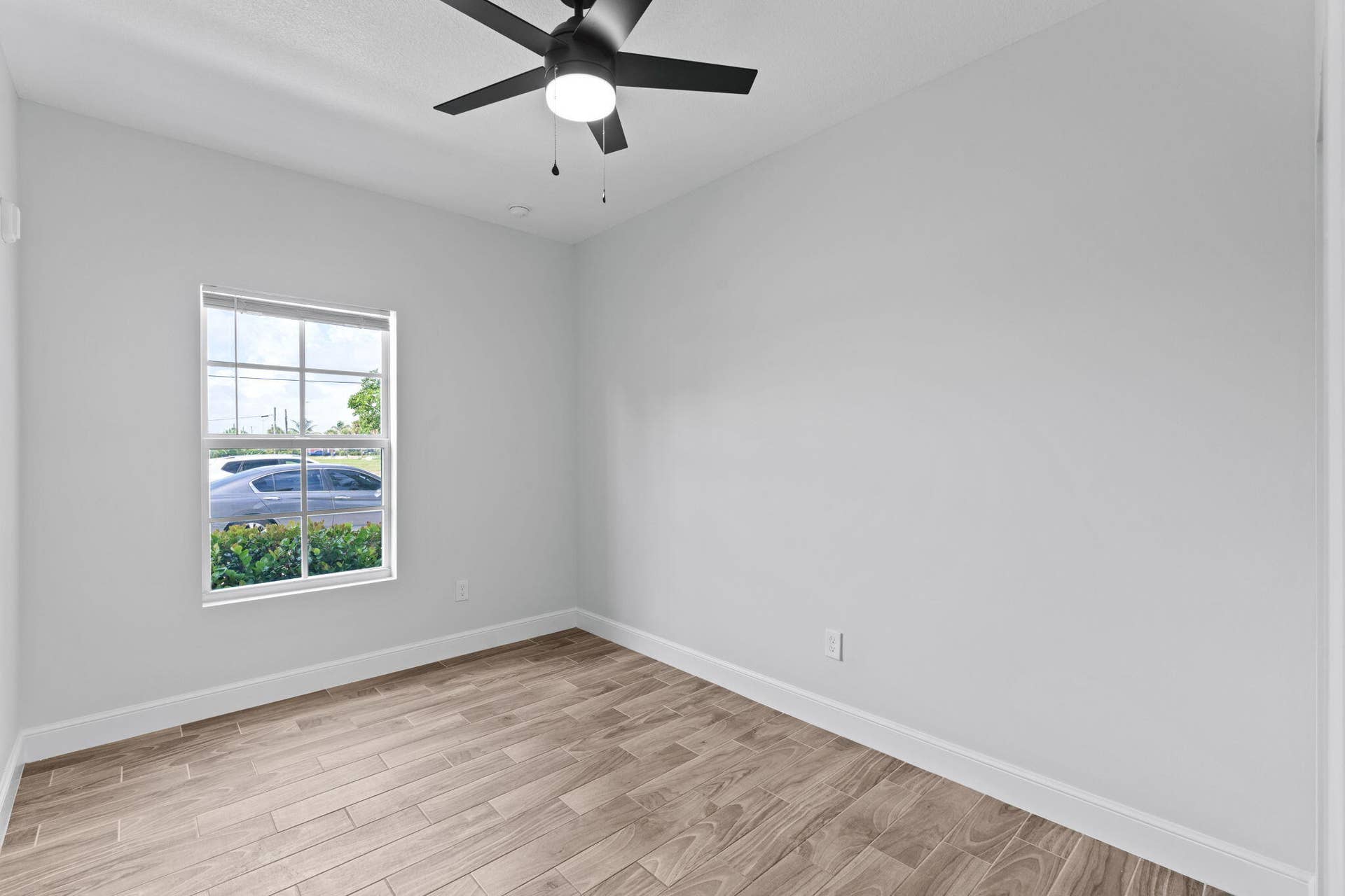 56 W 12th Street, #A, Riviera Beach, FL 33404 24-web-or-mls-A7407972