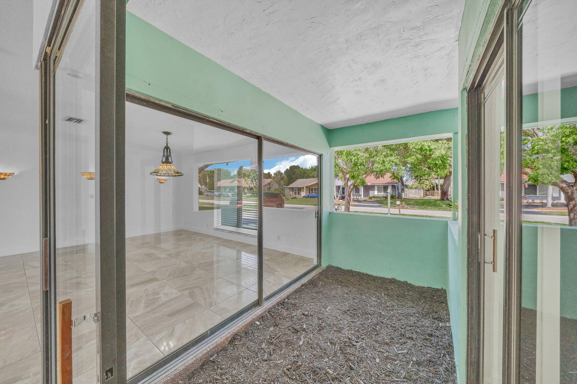 1941 SW 73rd Avenue, Plantation, FL 33317 8 Florida Room