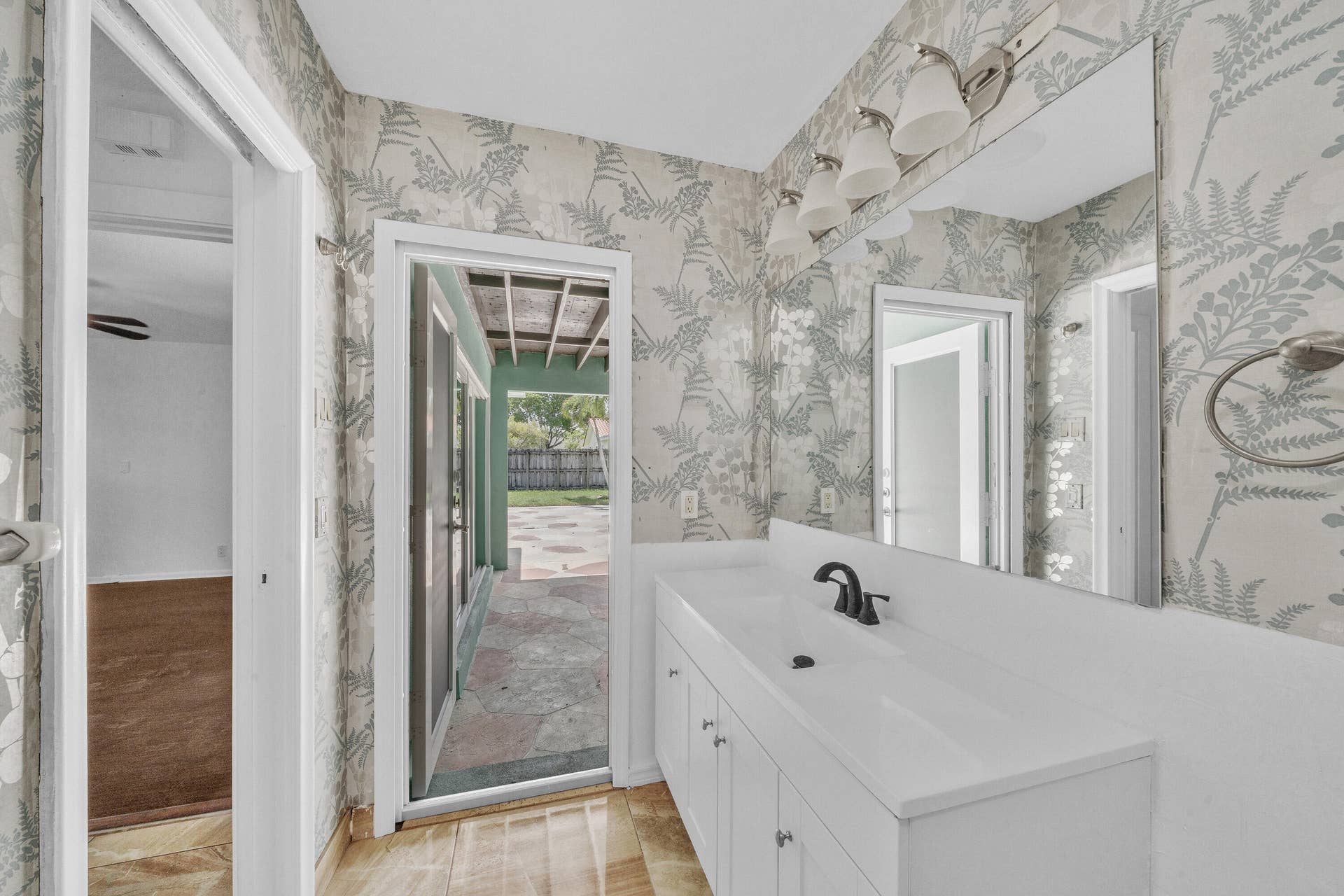 1941 SW 73rd Avenue, Plantation, FL 33317 27 Cabana Bath (6)