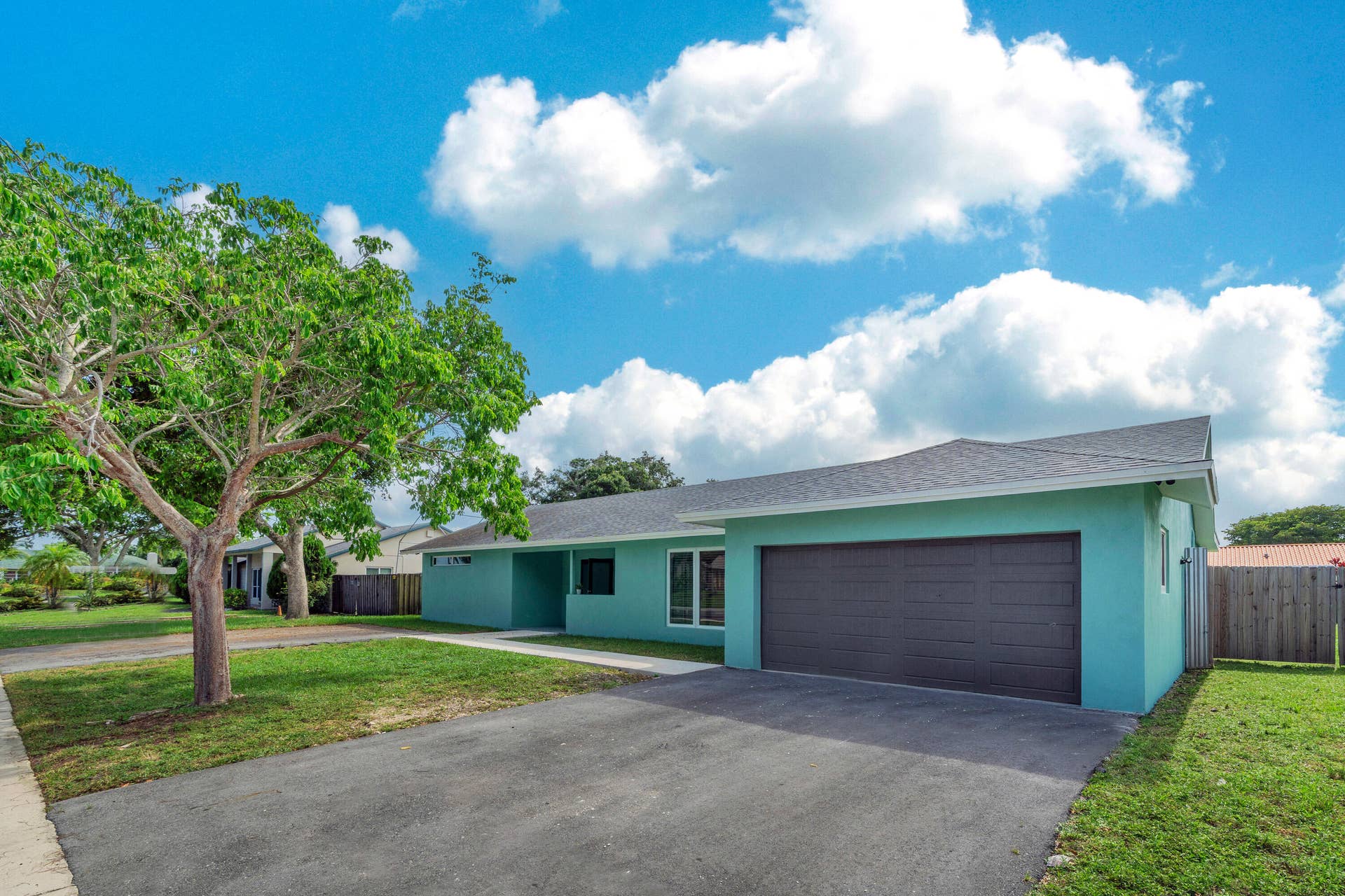 1941 SW 73rd Avenue, Plantation, FL 33317 1 Exteriors (4)
