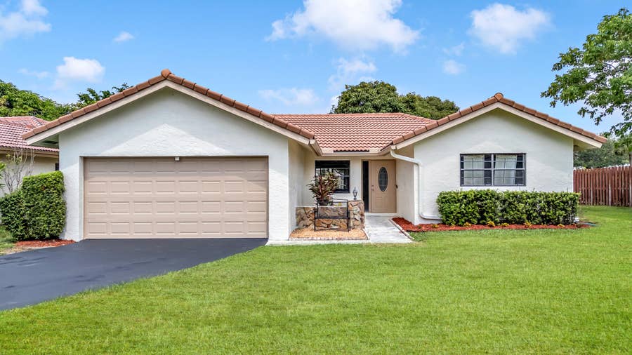 Property photo for 1273 Spring Circle Drive, Coral Springs, FL