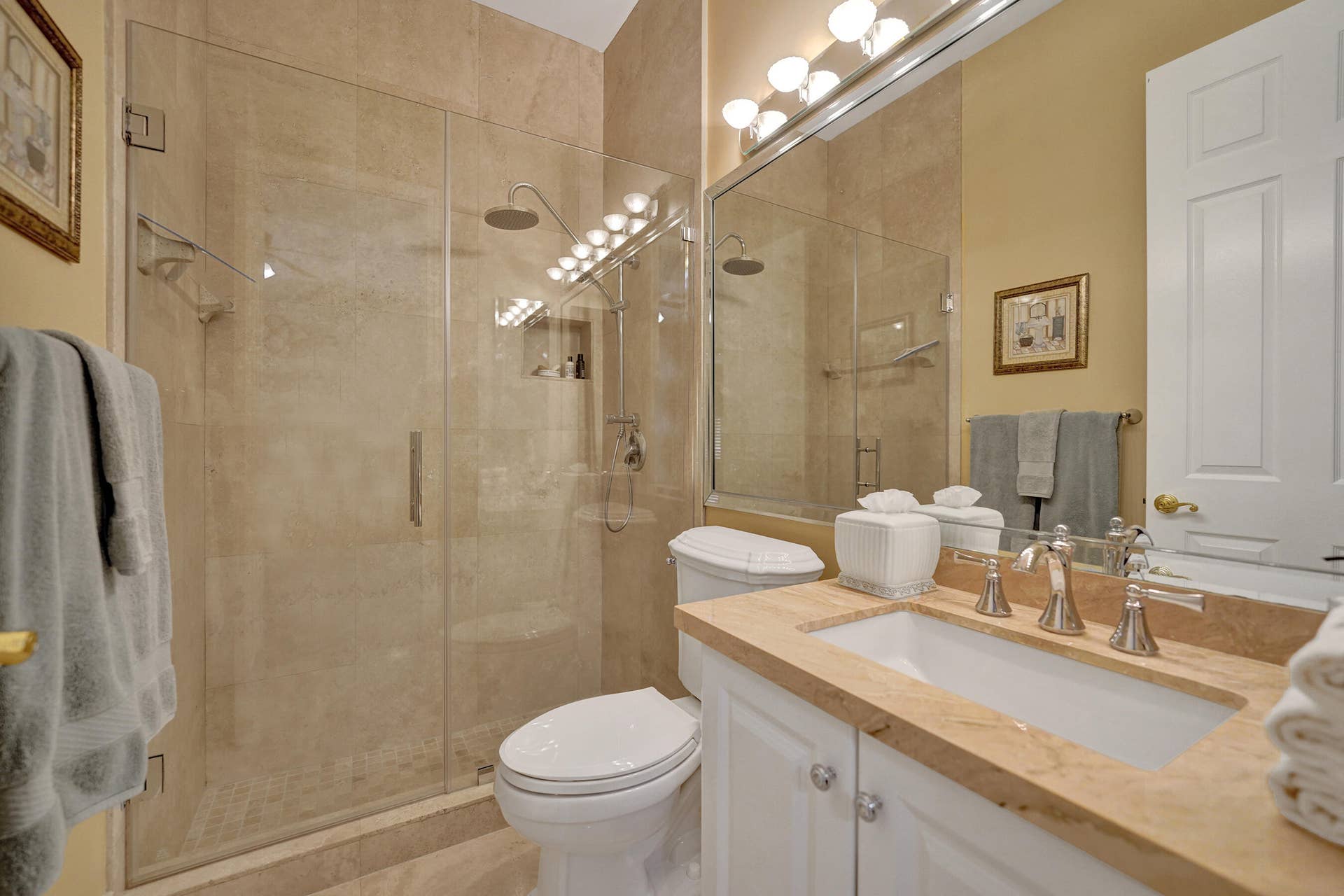 13027 SW 41st Street, Davie, FL 33330 Bathroom 4