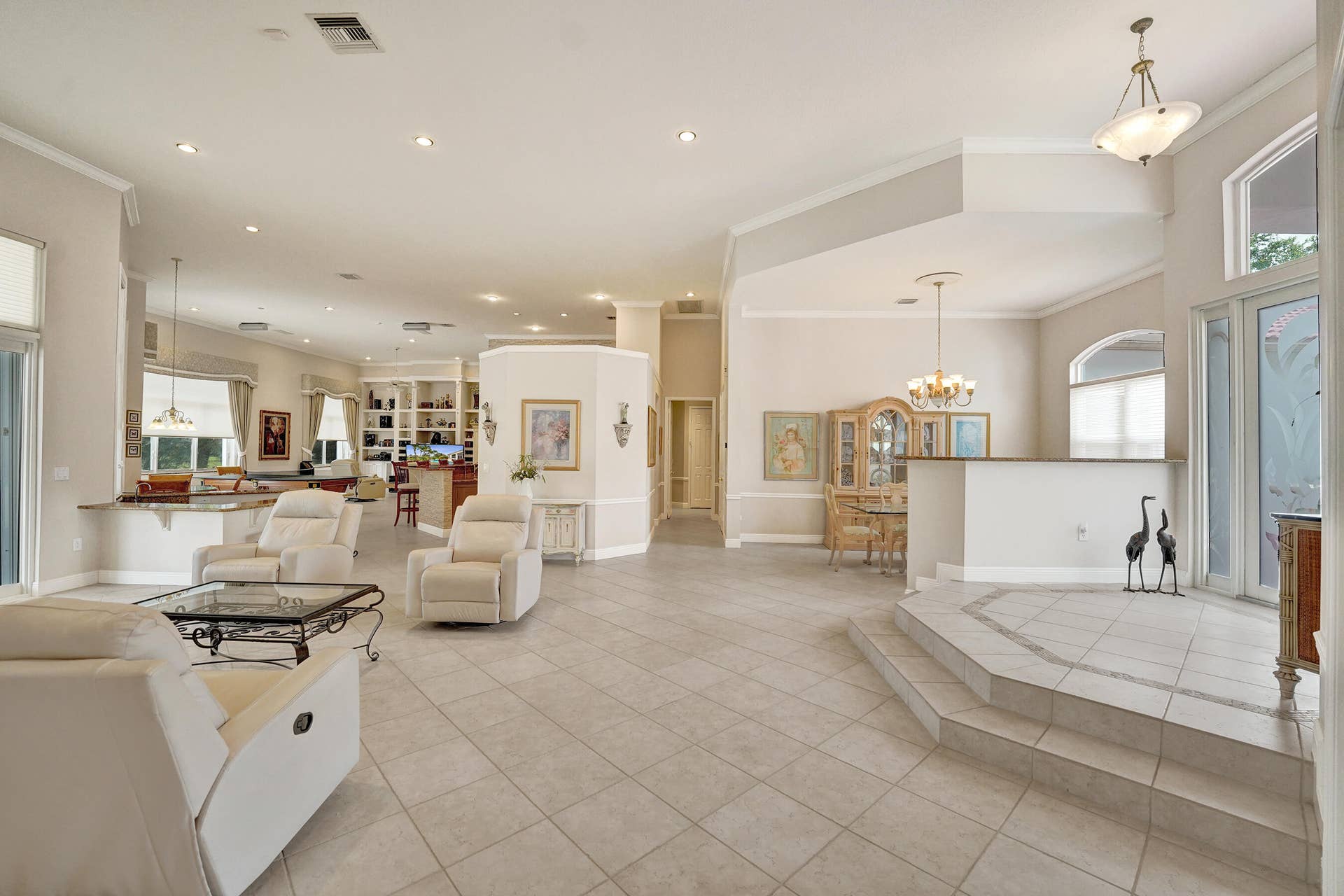 13027 SW 41st Street, Davie, FL 33330 Living