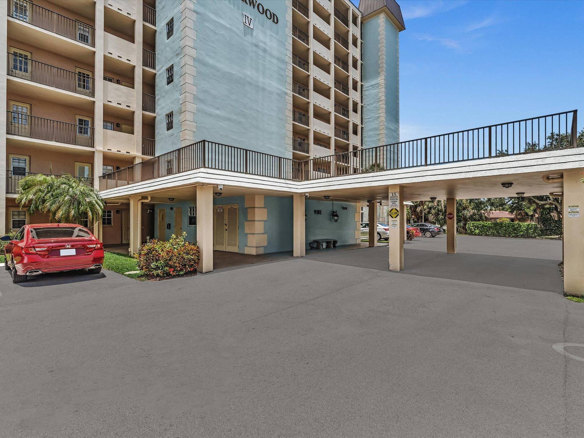 9101 W Sample Road, #204, Coral Springs, FL 33065 40-FPP00201