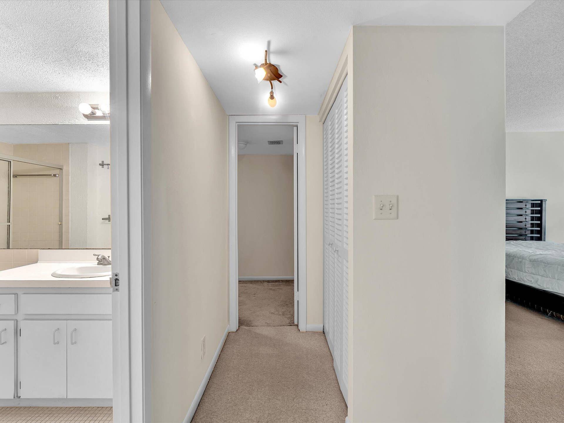9101 W Sample Road, #204, Coral Springs, FL 33065 25-FPP00121