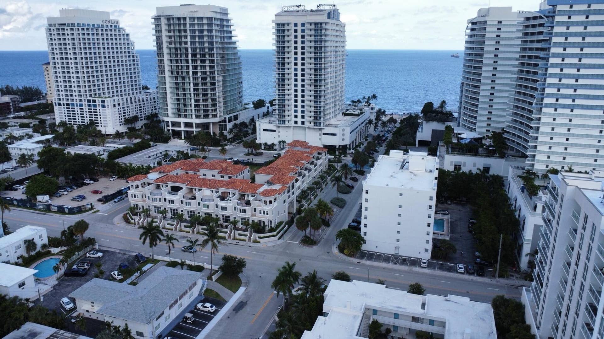 3000 Riomar Street, #210, Fort Lauderdale, FL 33304 DRONE#3