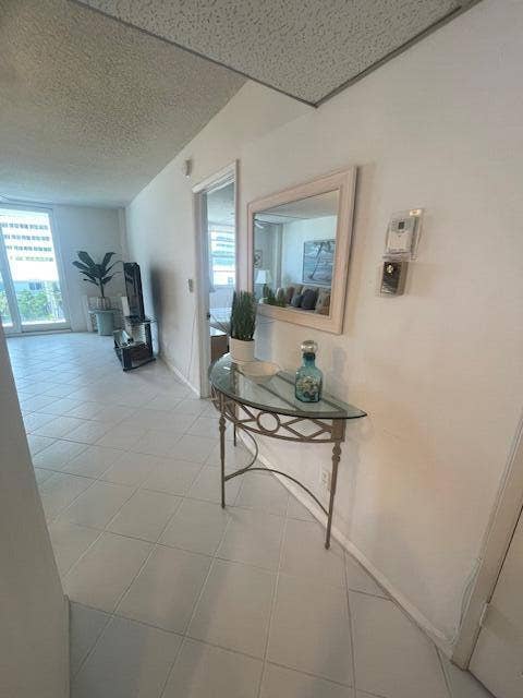 336 N Birch Road, #6d, Fort Lauderdale, FL 33304 IMG_3452