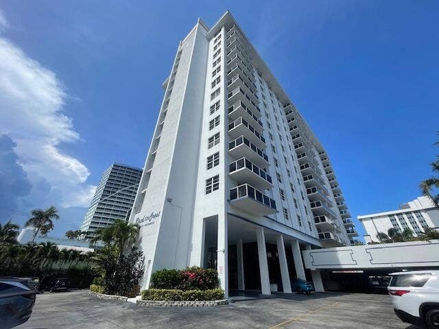 336 N Birch Road, #6d, Fort Lauderdale, FL 33304 IMG_3502