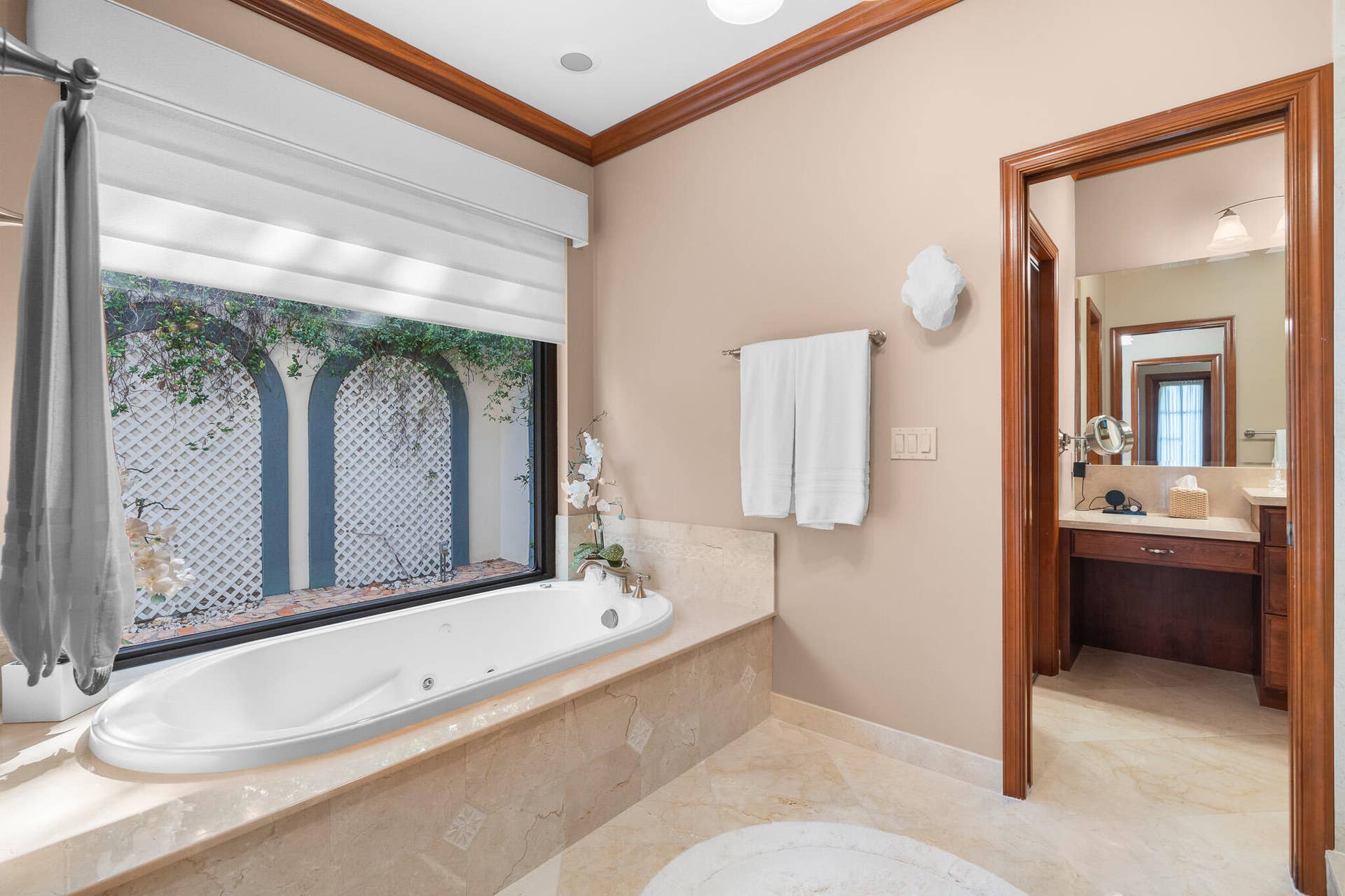 1866 Colonial Drive, Coral Springs, FL 33071 DSC04903