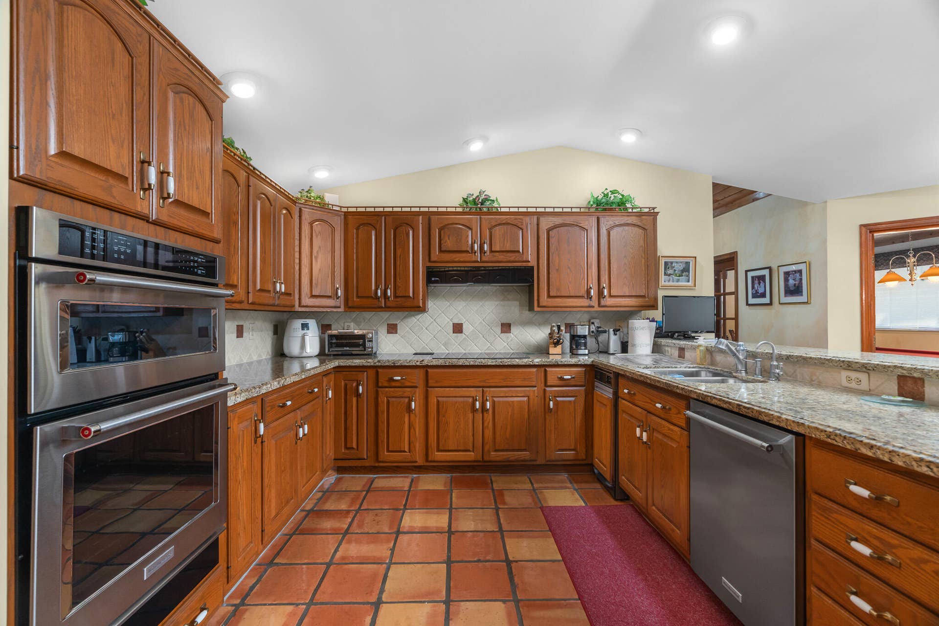 1866 Colonial Drive, Coral Springs, FL 33071 DSC05177