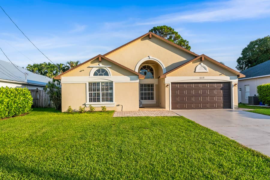 Property photo for 6118 Pompano Street, Jupiter, FL