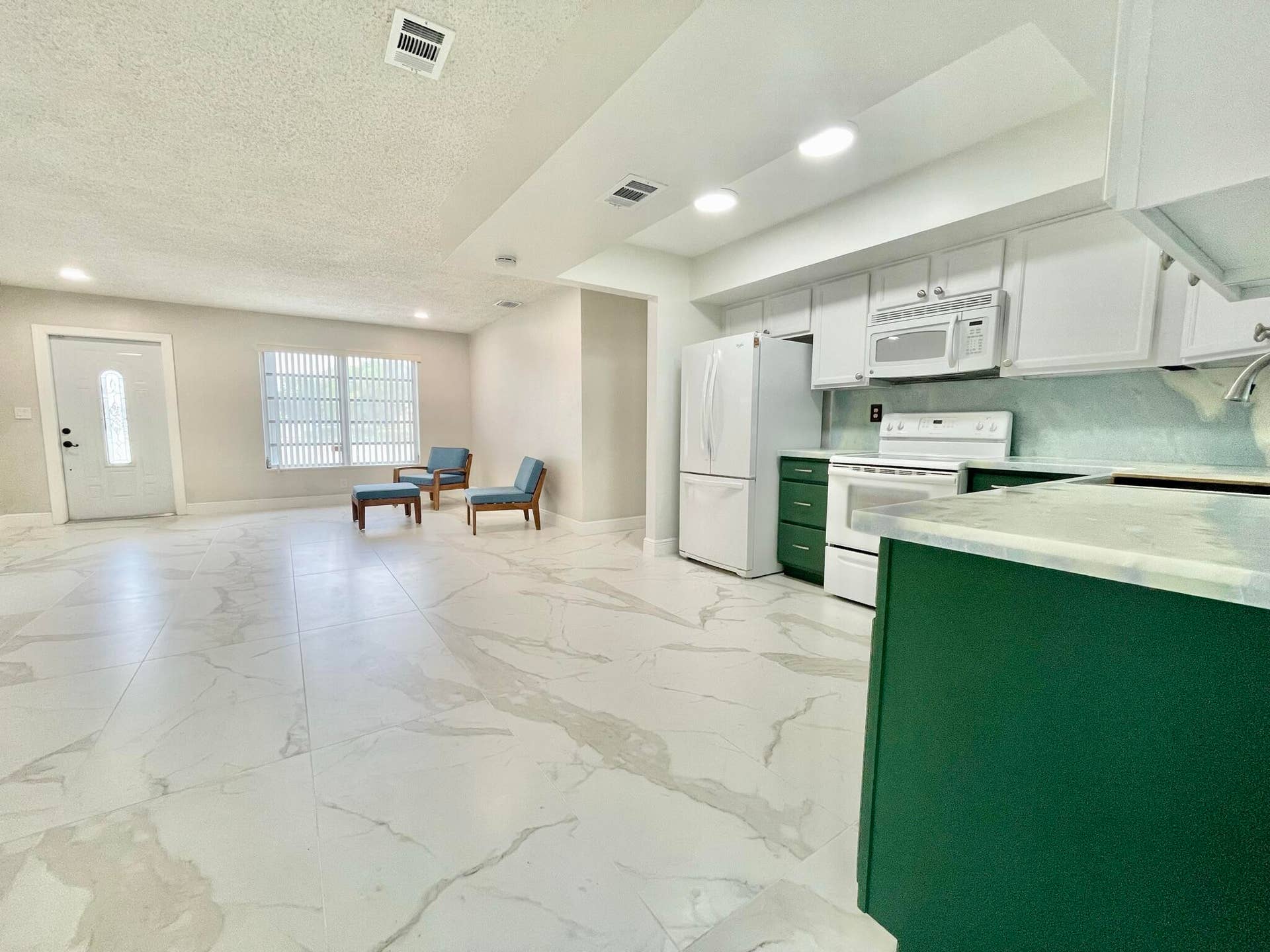 5630 Hollywood Boulevard, Hollywood, FL 33021 IMG_3784