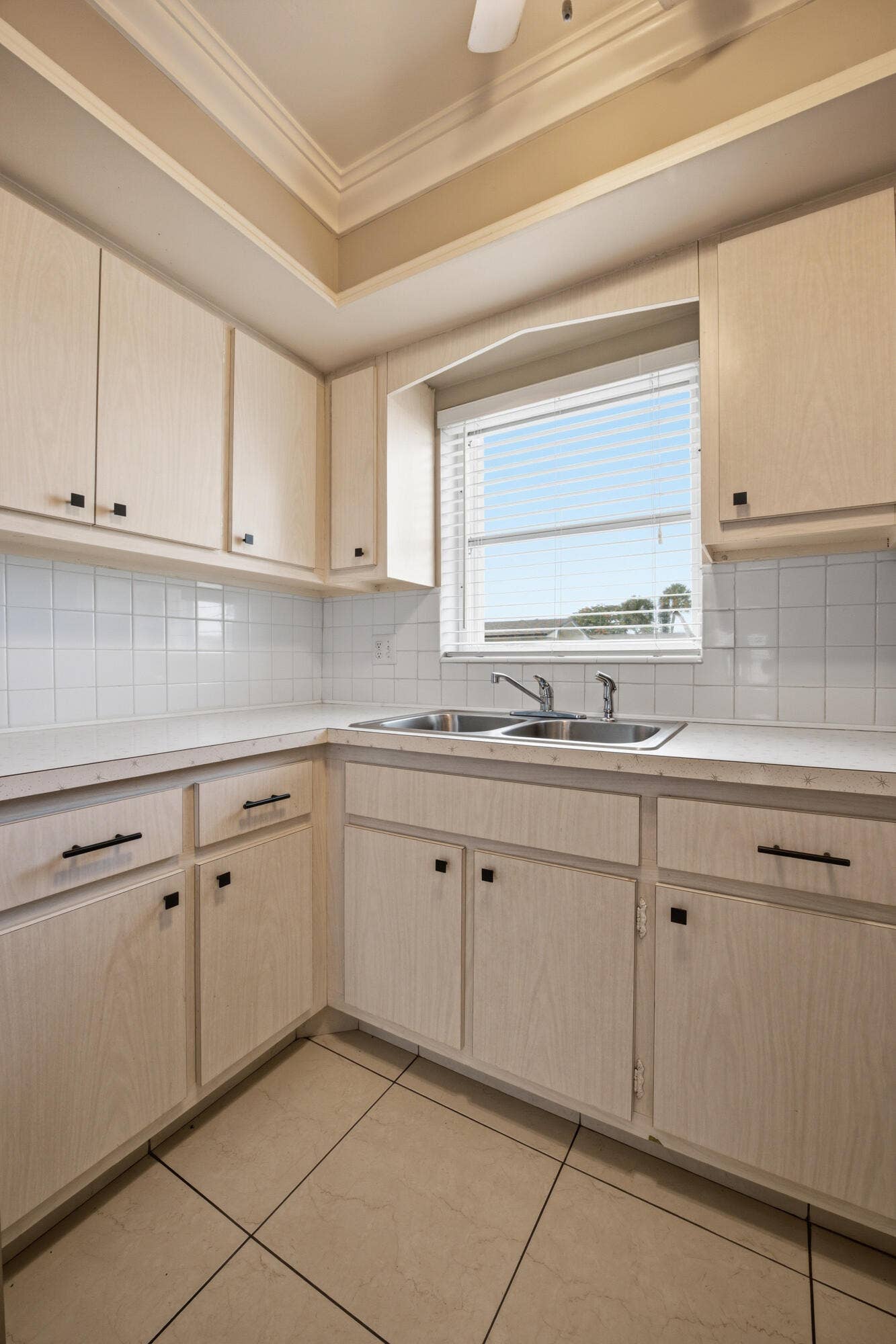 2789 Ashley Drive W, #C, West Palm Beach, FL 33415 ashley drive apt c34