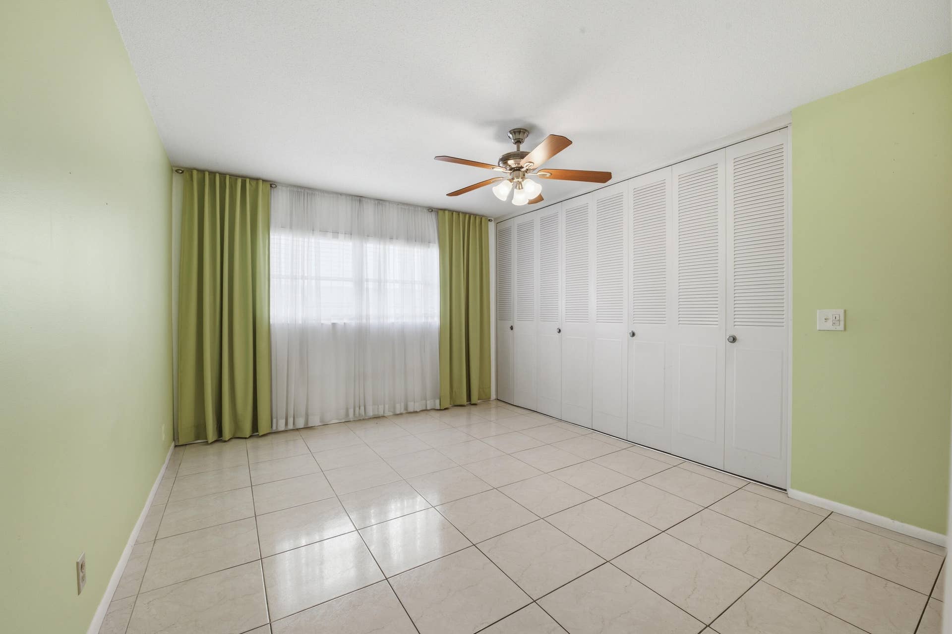 2789 Ashley Drive W, #C, West Palm Beach, FL 33415 ashley drive apt c21