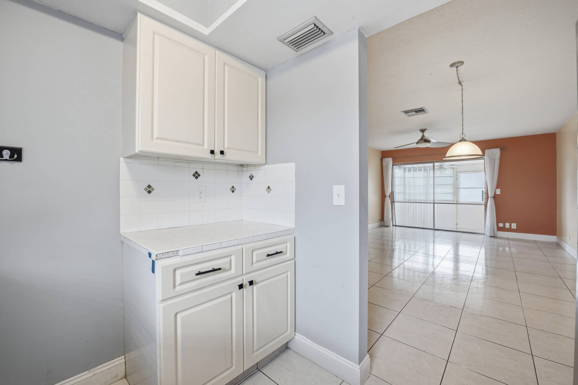 2789 Ashley Drive W, #C, West Palm Beach, FL 33415 ashley drive apt c31