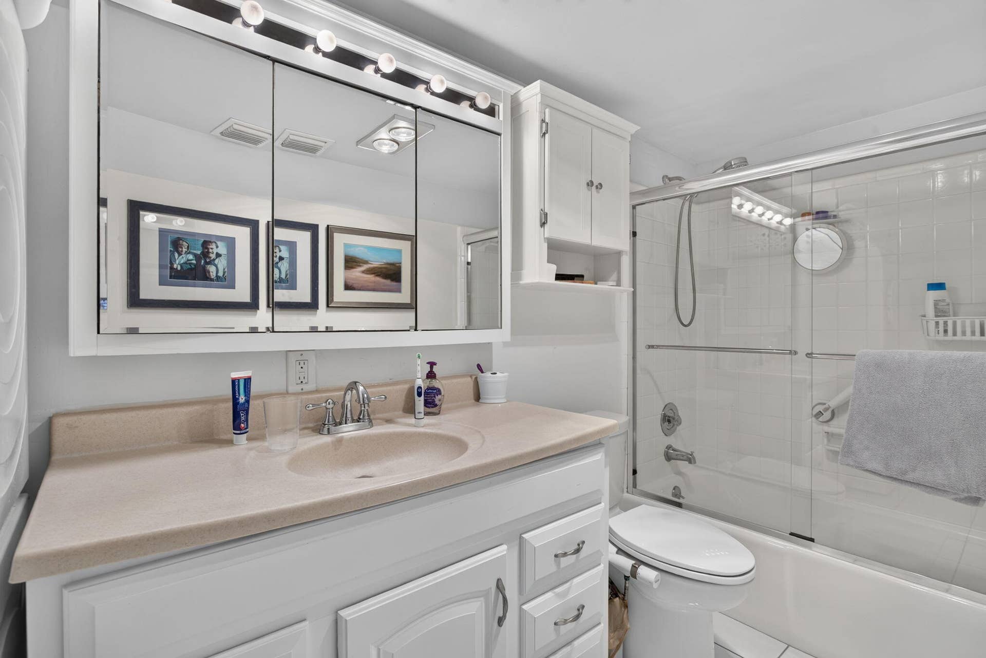 298 SE 6th Avenue, #9, Pompano Beach, FL 33060 33-web-or-mls-298 Interiors-2241