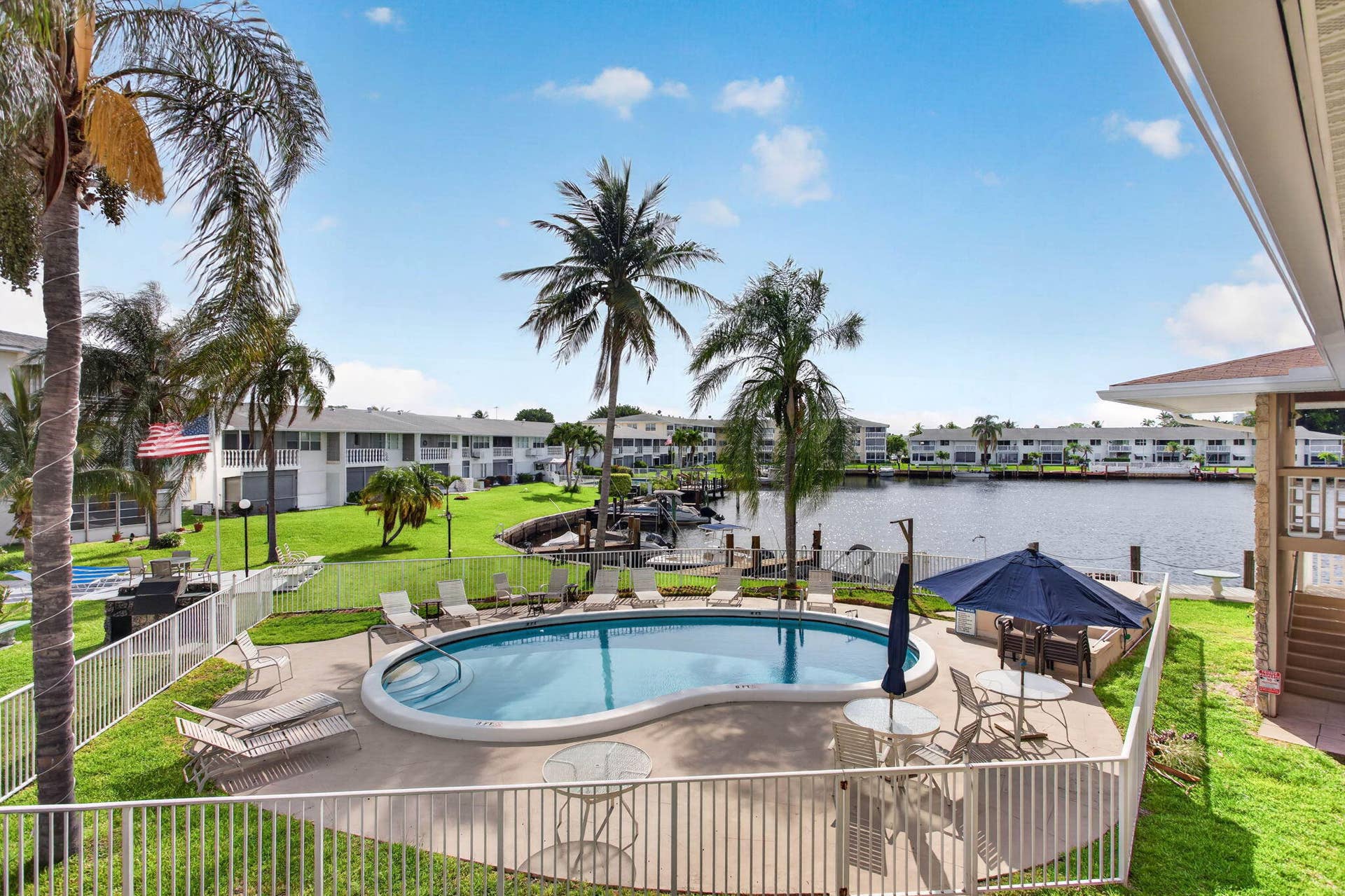 298 SE 6th Avenue, #9, Pompano Beach, FL 33060 6-web-or-mls-298 Interiors-2091 (1)