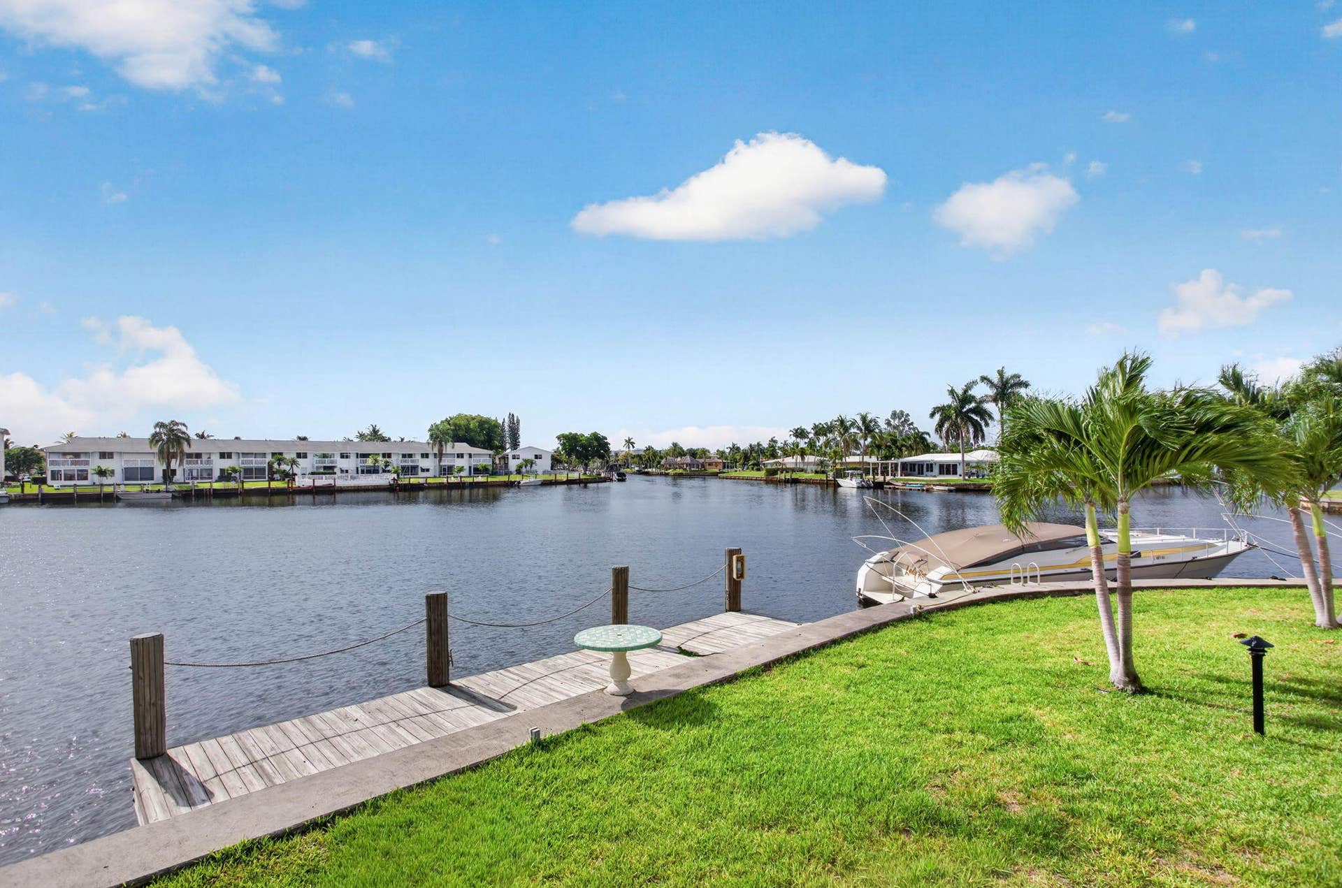 298 SE 6th Avenue, #9, Pompano Beach, FL 33060 4-web-or-mls-298 Interiors-2076