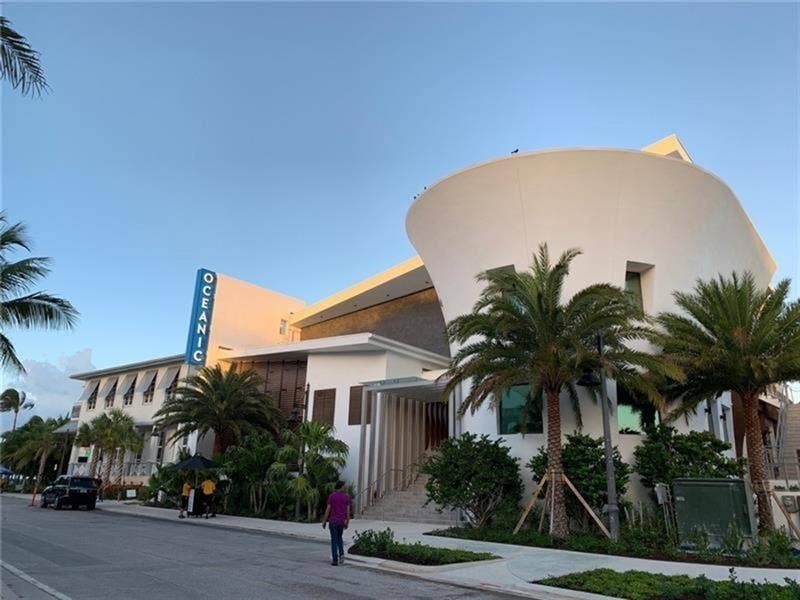 701 SE 5th Court, Pompano Beach, FL 33060 Pompano Beach Oceanic Restaurant