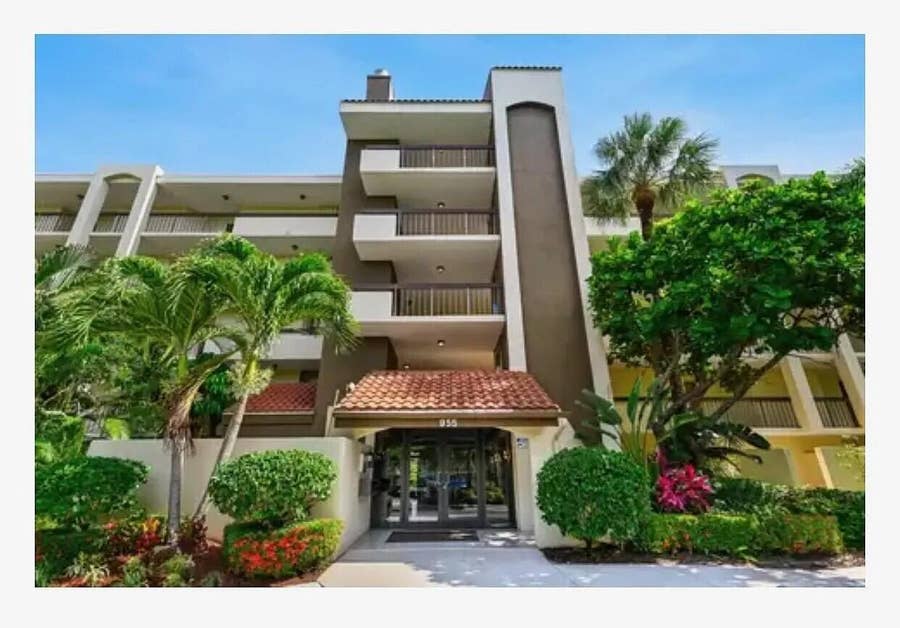 Property photo for 955 Egret Circle, #211, Delray Beach, FL