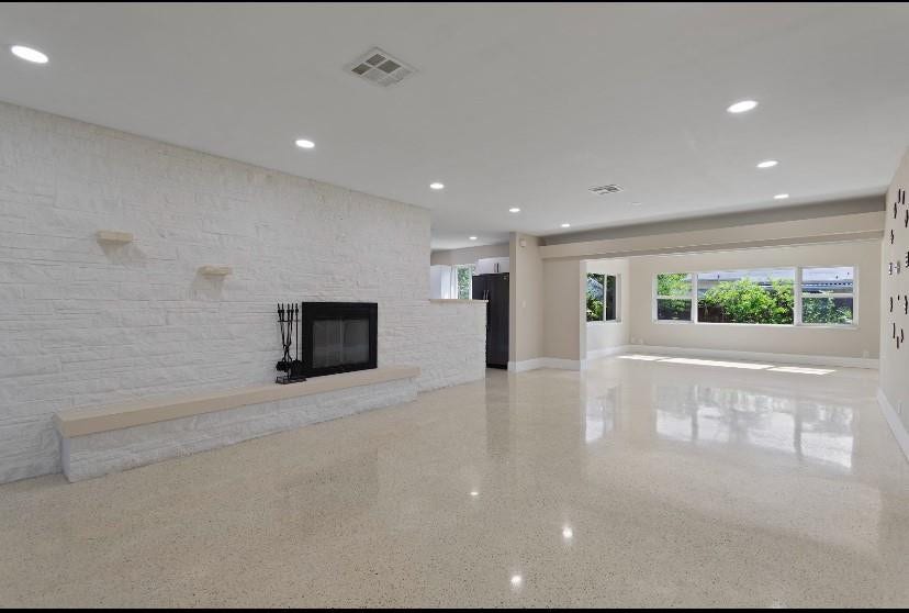 570 SE 2nd Avenue, Pompano Beach, FL 33060 Photo 6