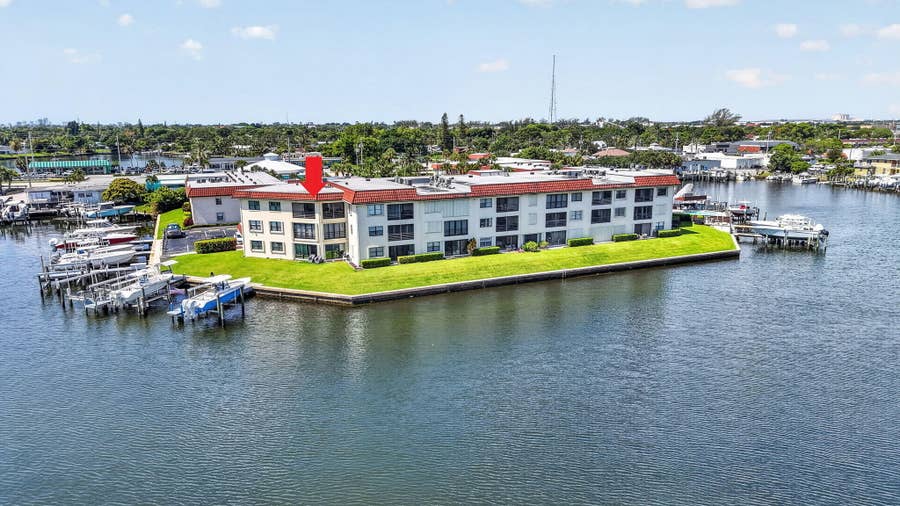Property photo for 313 Lake Circle, #316, North Palm Beach, FL