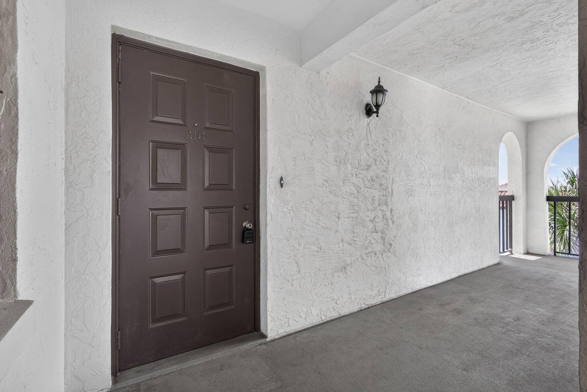 313 Lake Circle, #316, North Palm Beach, FL 33408 Private Corner Entrance