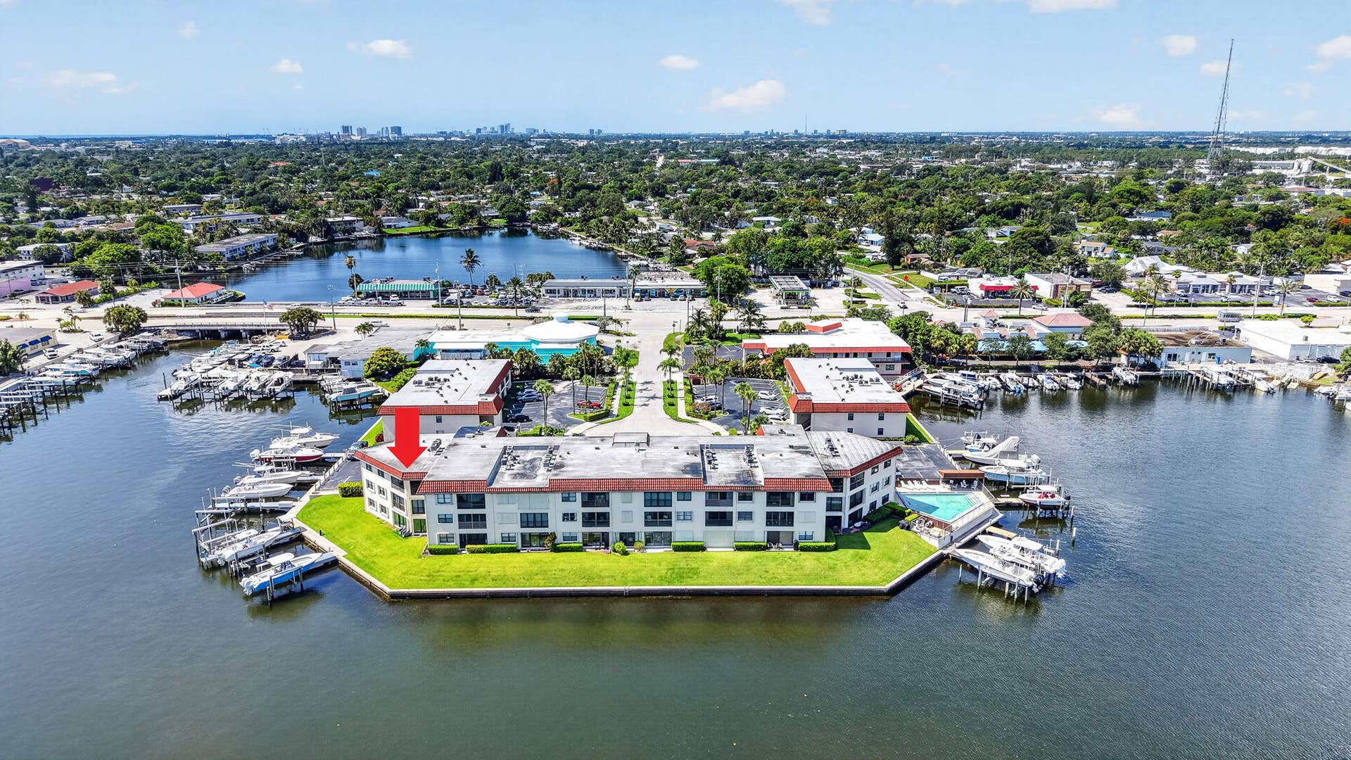 313 Lake Circle, #316, North Palm Beach, FL 33408 Aerial