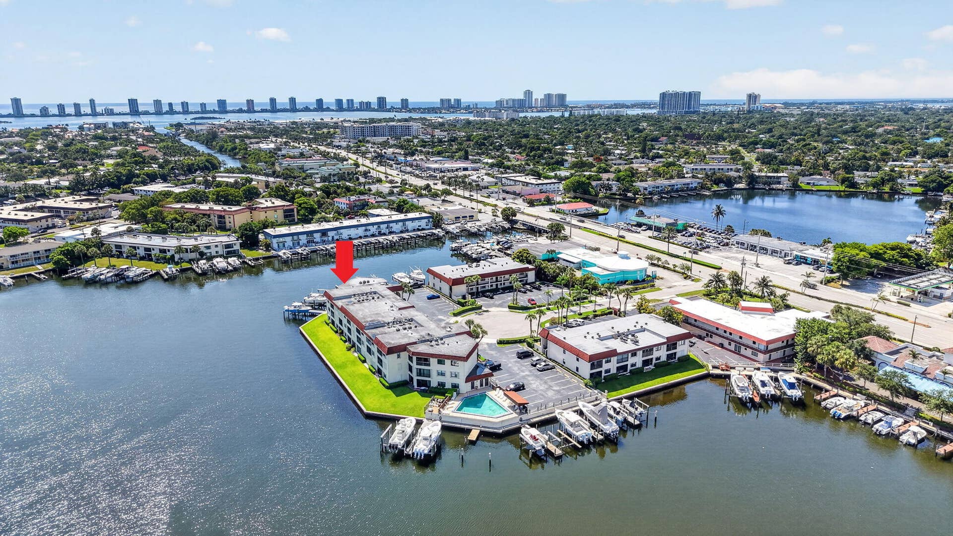 313 Lake Circle, #316, North Palm Beach, FL 33408 Aerial