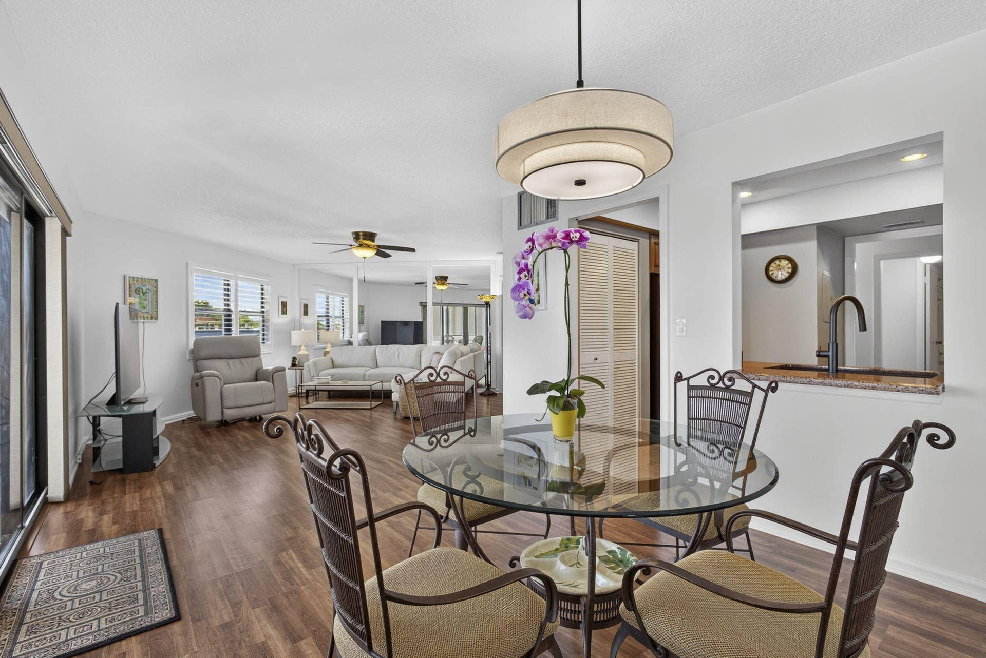313 Lake Circle, #316, North Palm Beach, FL 33408 Dining Overlooking Living Room