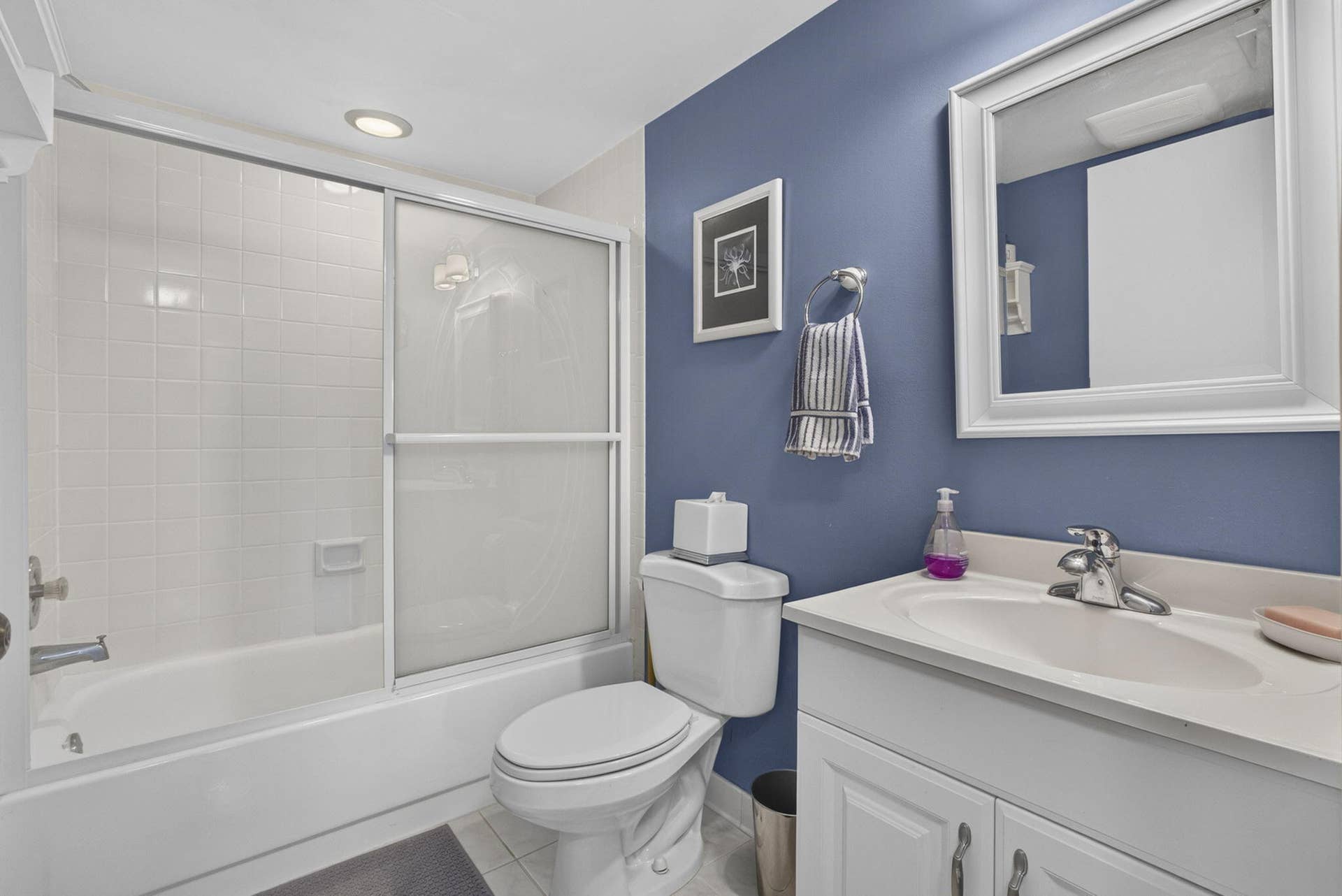313 Lake Circle, #316, North Palm Beach, FL 33408 2nd Bath