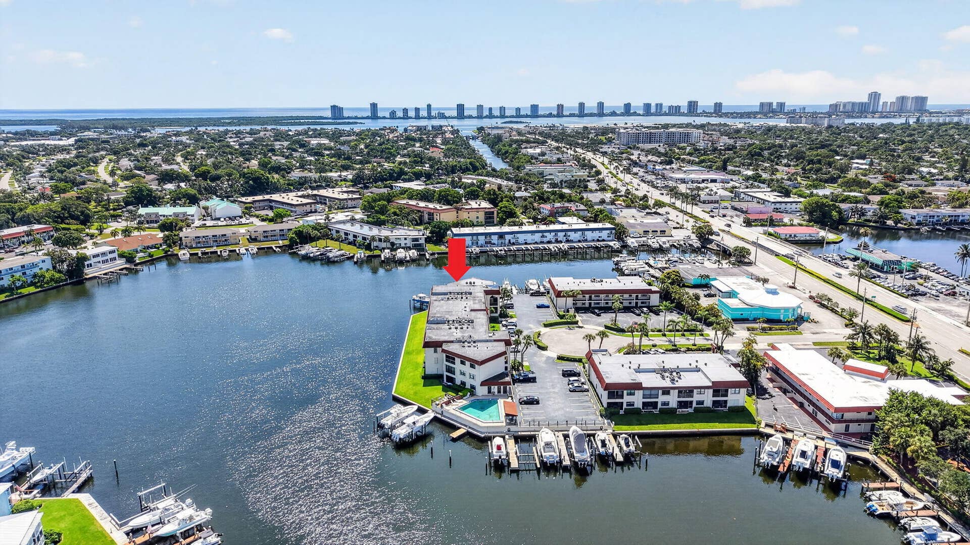 313 Lake Circle, #316, North Palm Beach, FL 33408 Aerial
