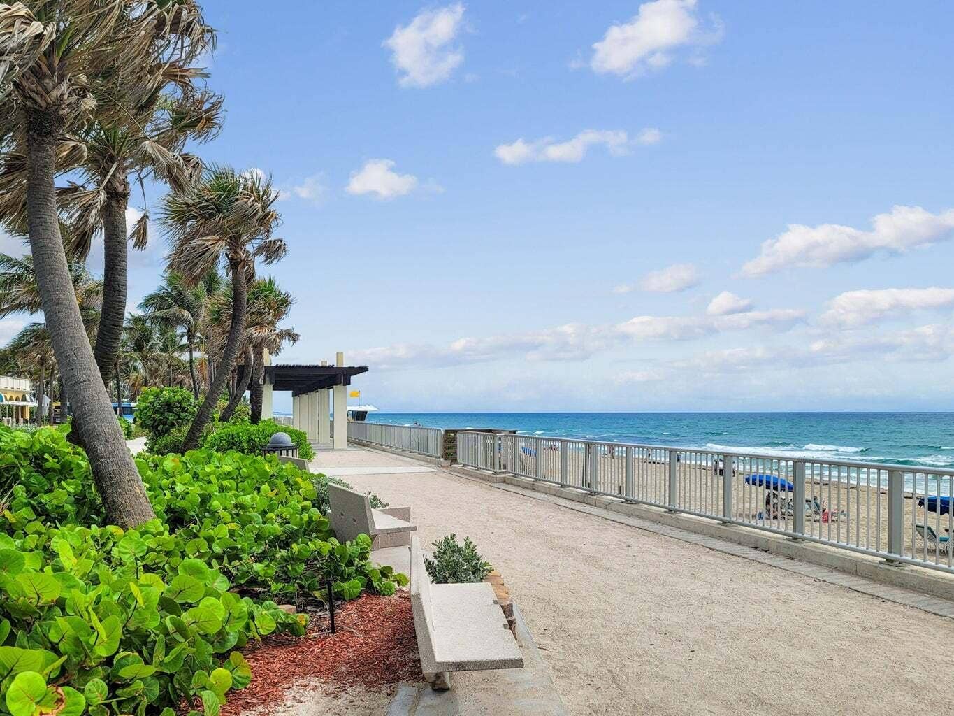 2860 S Ocean Boulevard, #511, Palm Beach, FL 33480 la palma beach access