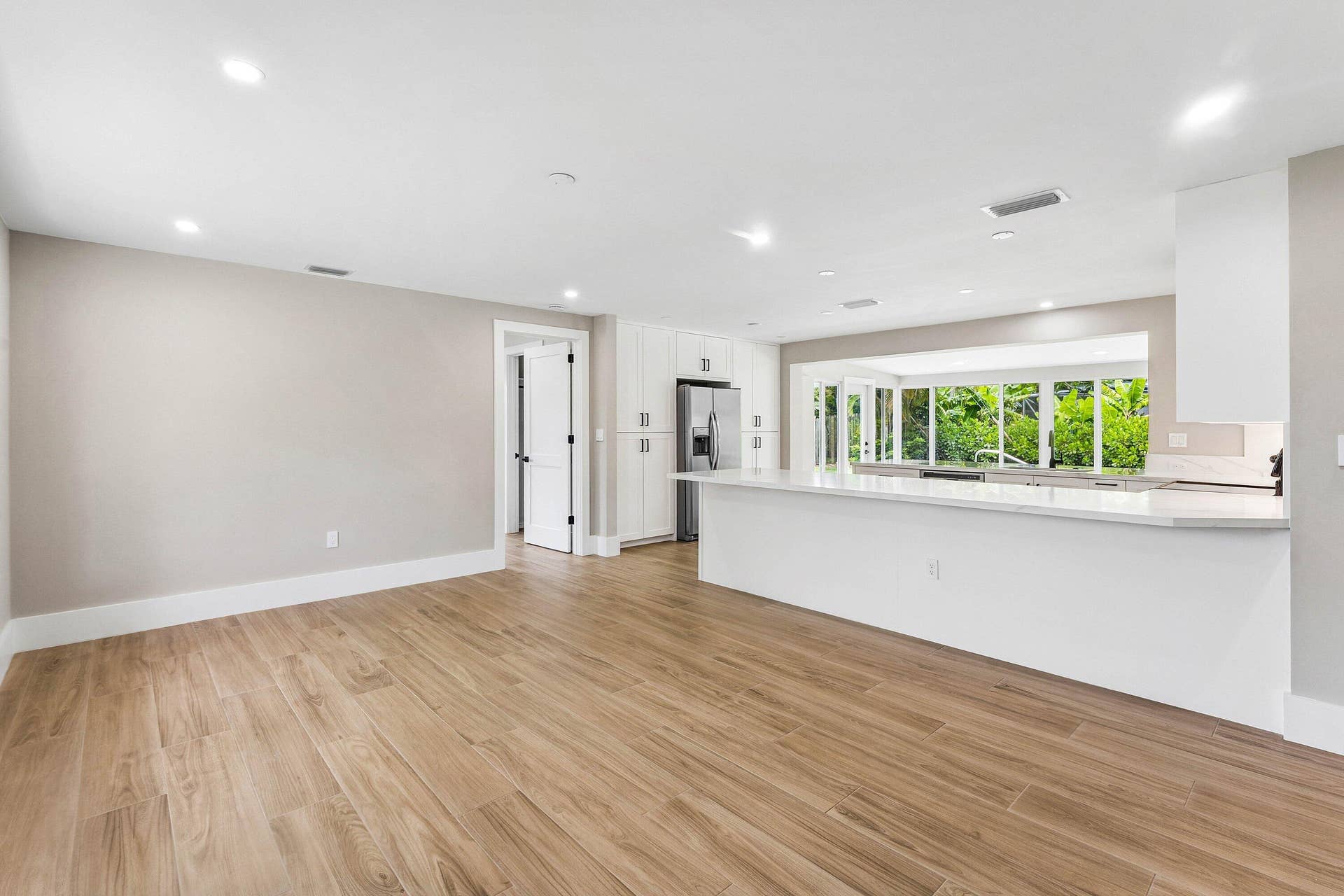 945 Westwind Drive, North Palm Beach, FL 33408 008-945WestwindDrive-NorthPalmBeach-FL-3